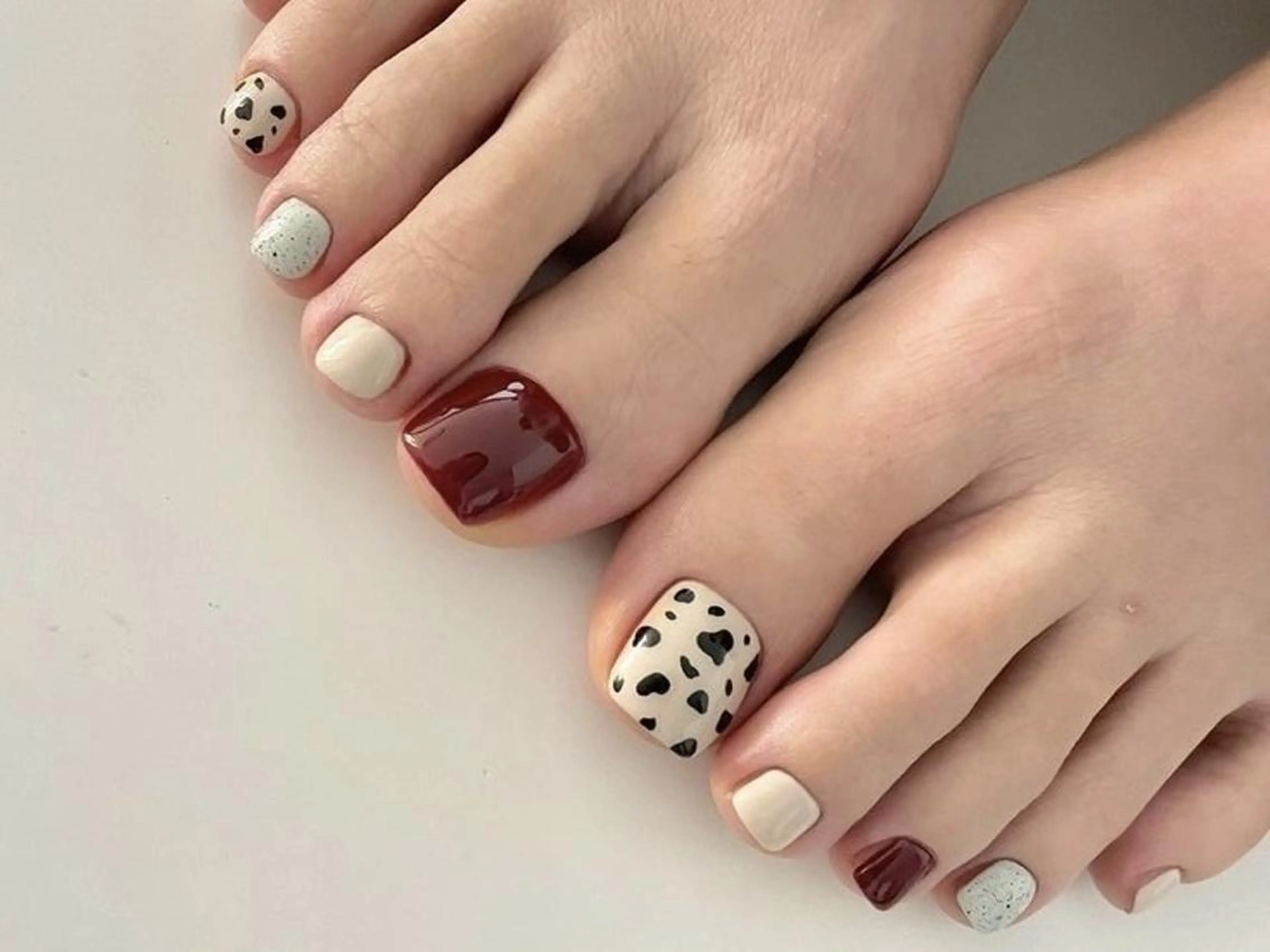 ネイル ki🍒🍒 ki ツルツルネイルのネイルデザイン