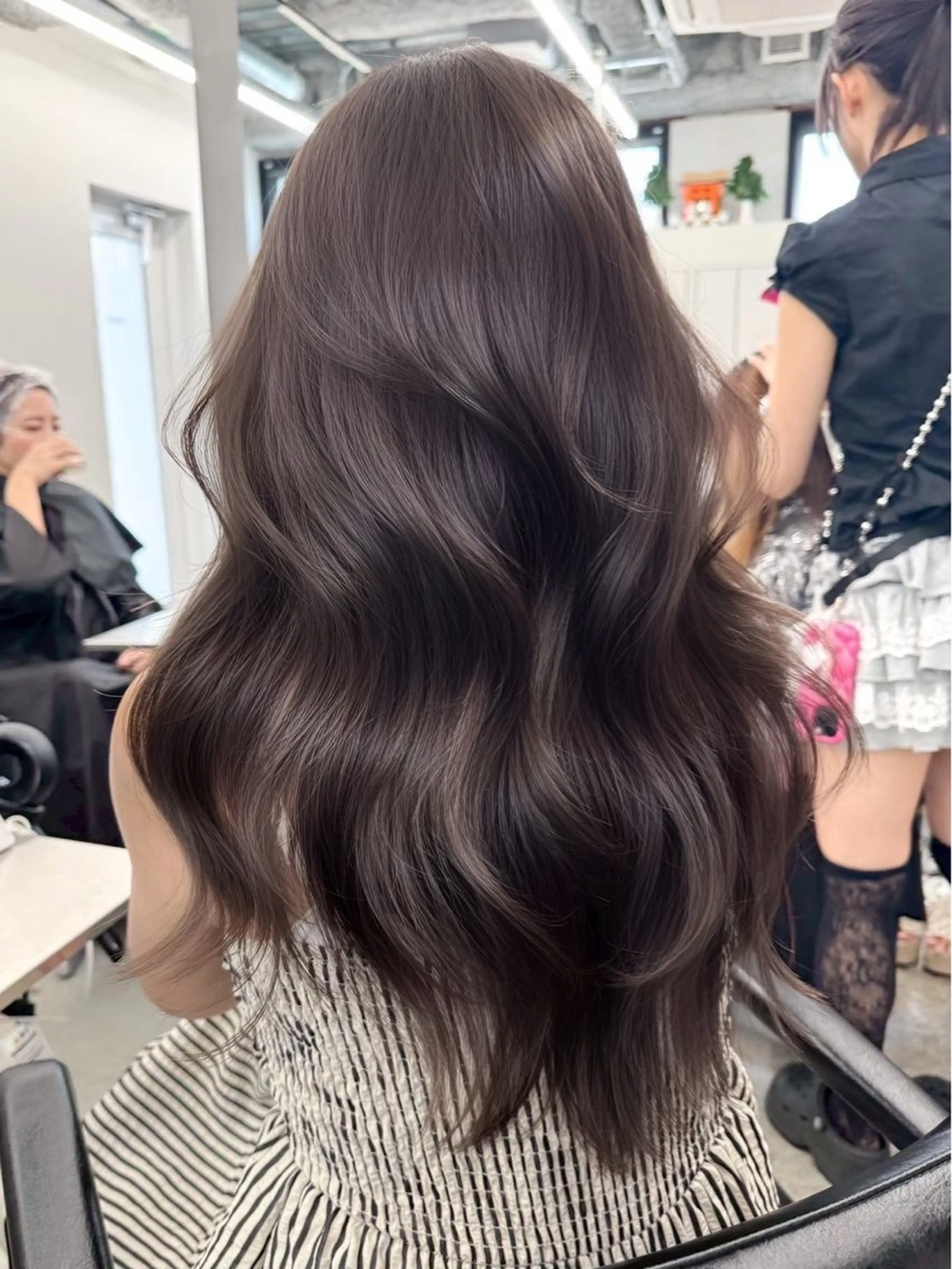 ロング ヘアカラー 艶髪ハイトーン 💎凜太郎💎のヘアスタイル