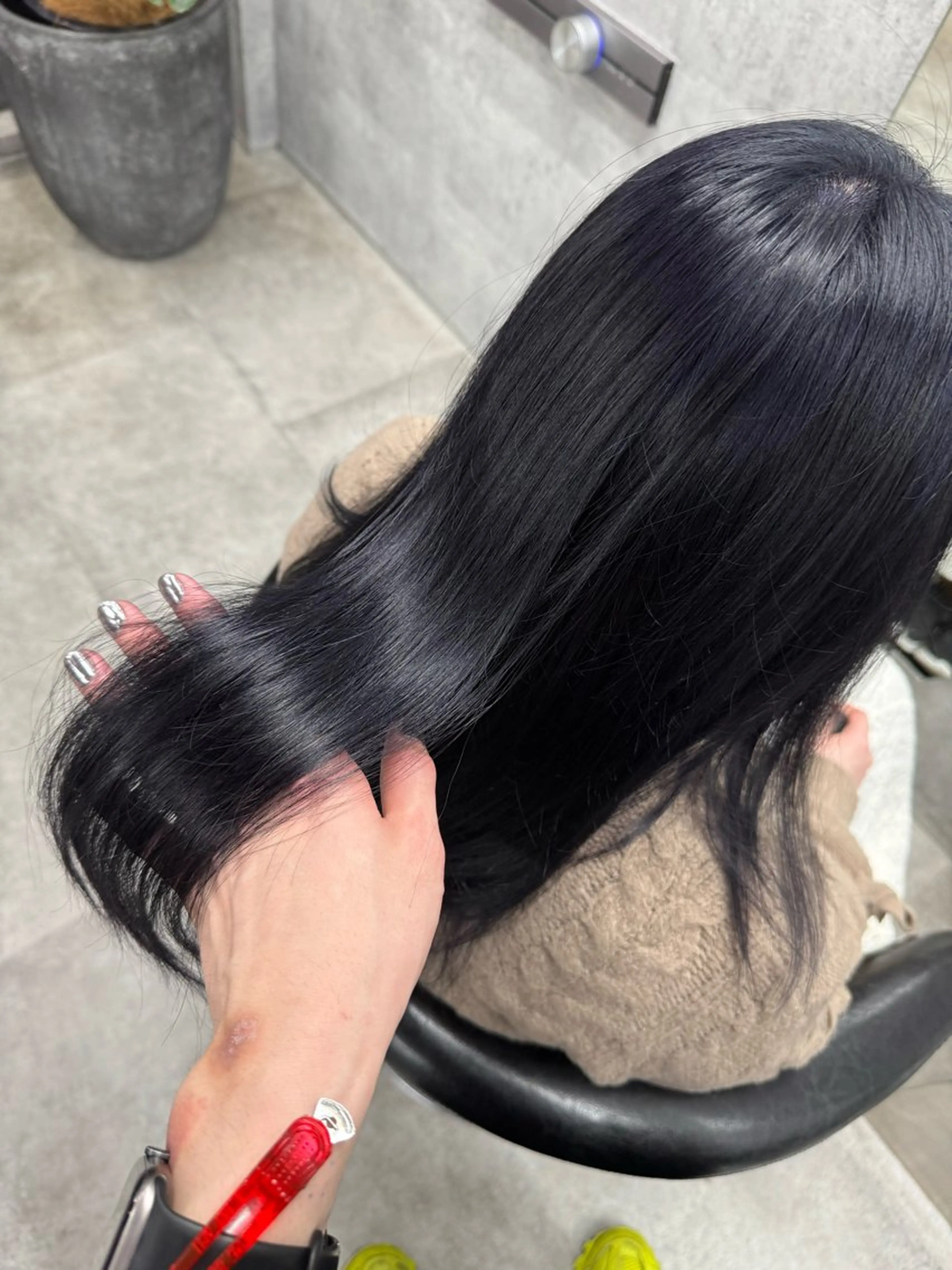 セミロング カラー ヘアカラー NOOS omotesando所属・あなたのお悩み改善" You"💚❤️💛のヘアスタイル