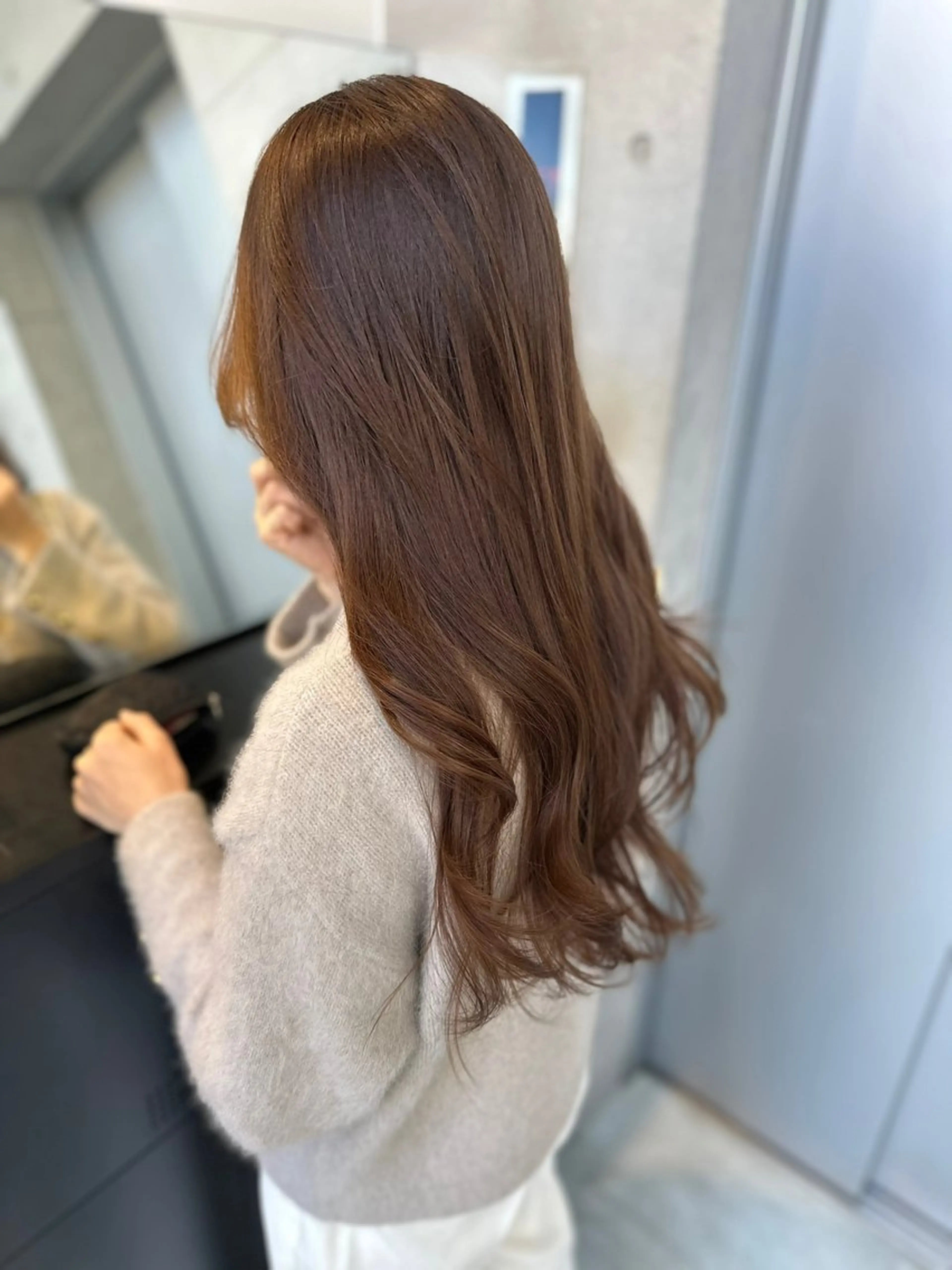 ロング ヘアカラー トリートメント ブリーチ💛 透明感カラーmiuのヘアスタイル