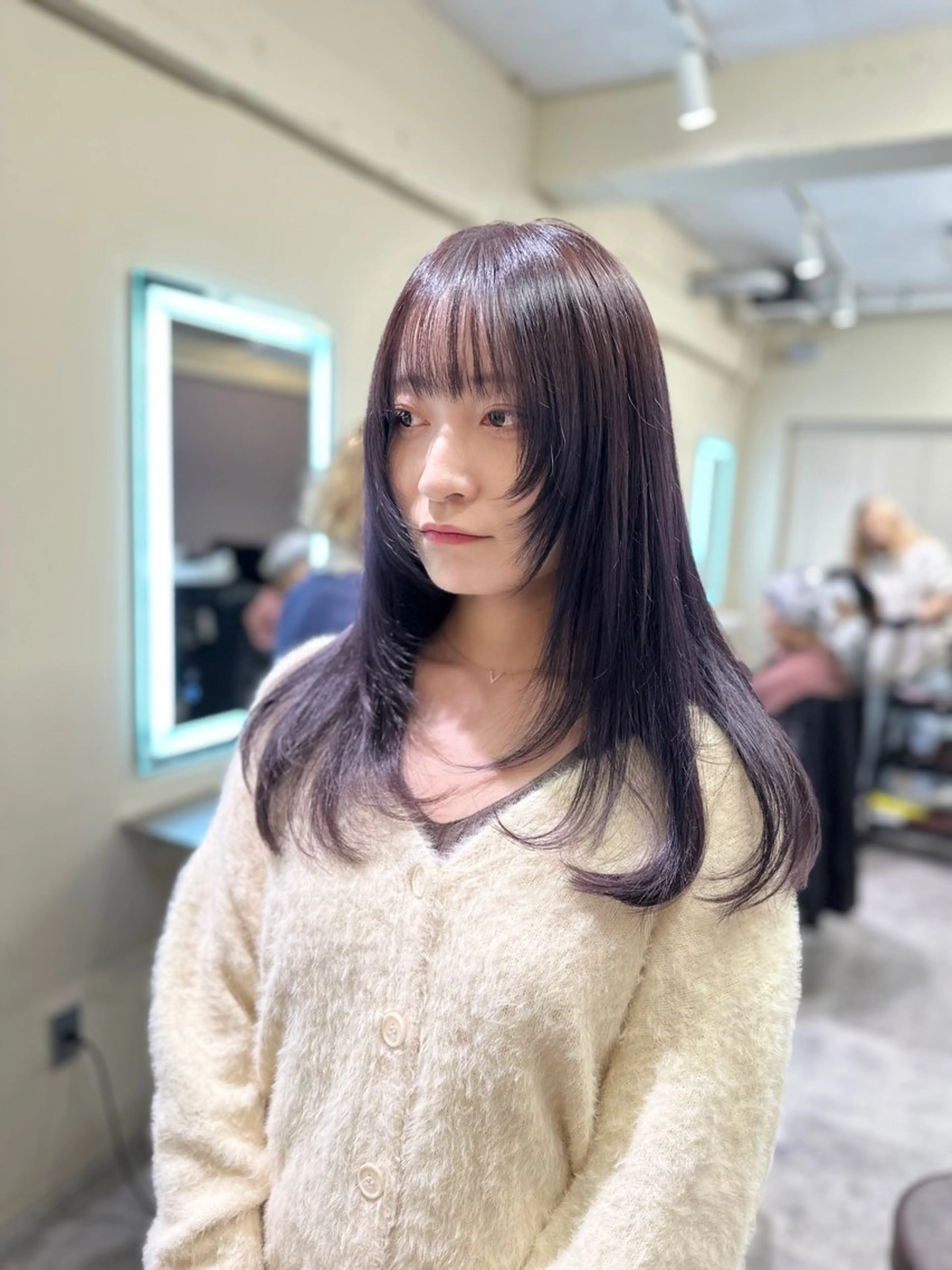 セミロング カラー アディクシーカラー バレイヤージュ ブリーチ デザインカラー ダブルカラー カット ヘアカラー トリートメント レイヤーカット nude ヘア大和のヘアスタイル