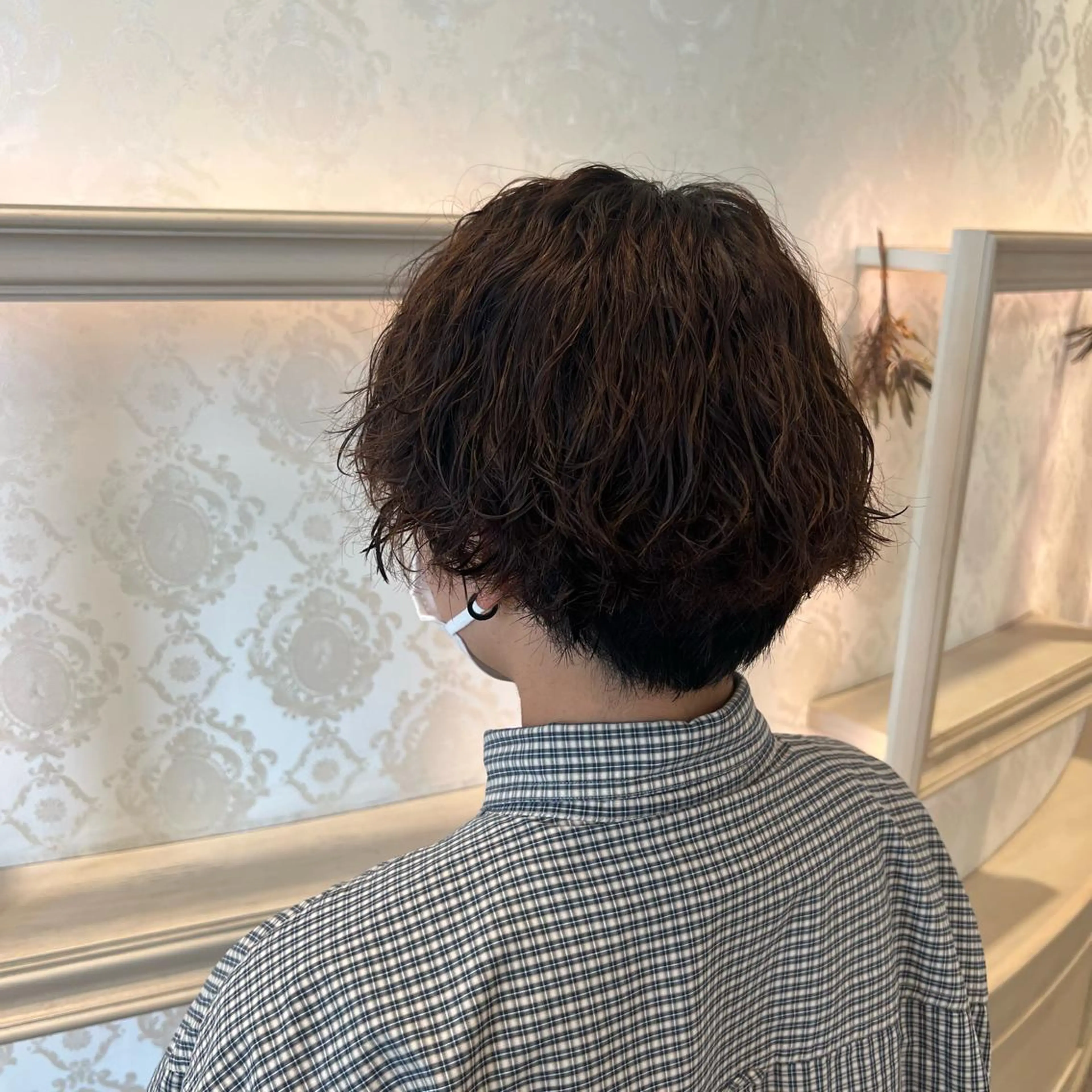 ショート パーマ スパイラルパーマ SALOWIN川崎WEST店所属・🌷川崎/アレンジ/ 暖色ボブ/コトネ🌷のヘアスタイル