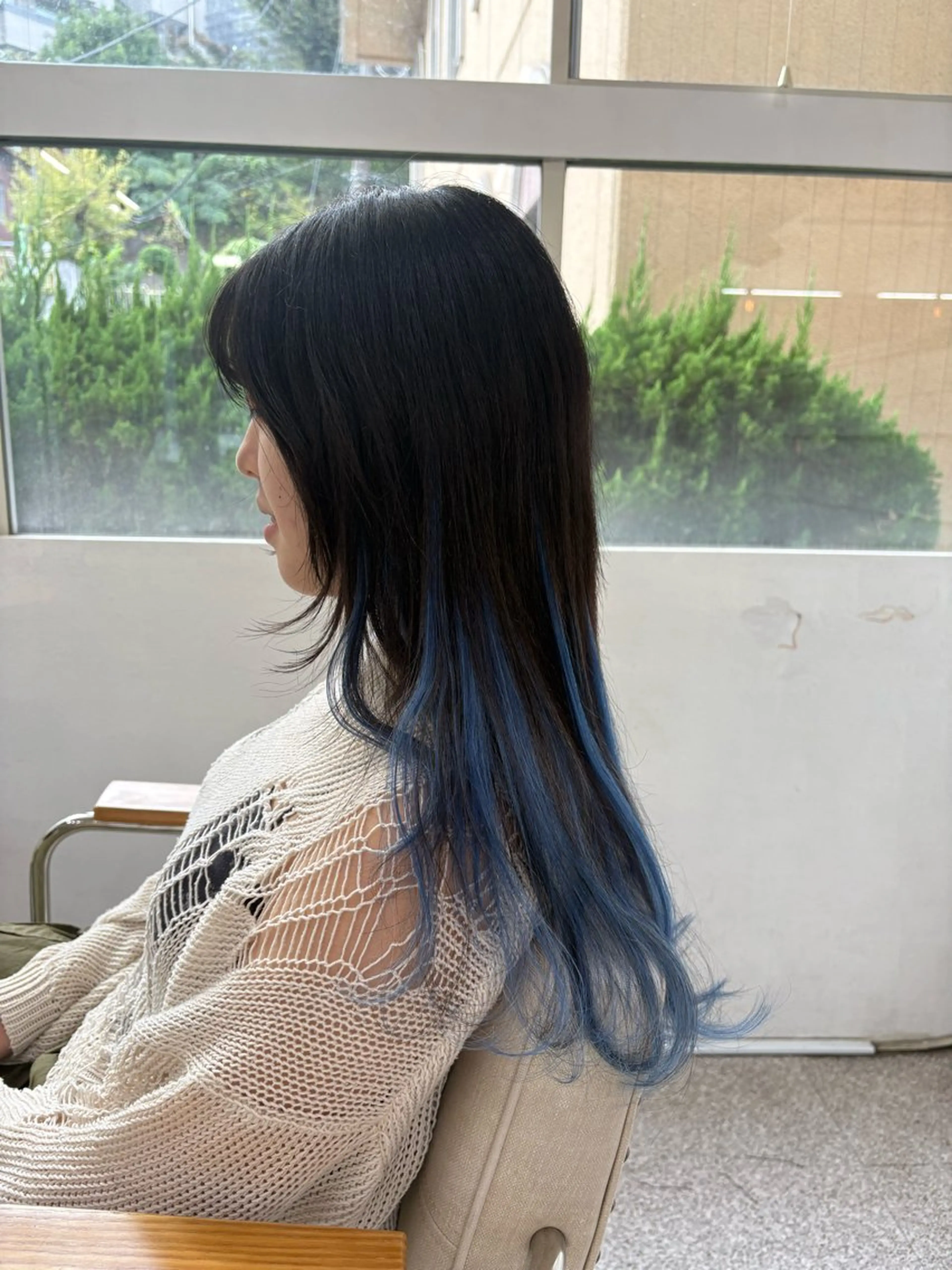 セミロング カラー 編み込みエクステ シールエクステ デザインカラー エクステ 韓国風ヘア カット ヘアカラー エクステ エクステ ハイトーン 💭黒崎ハルカのヘアスタイル