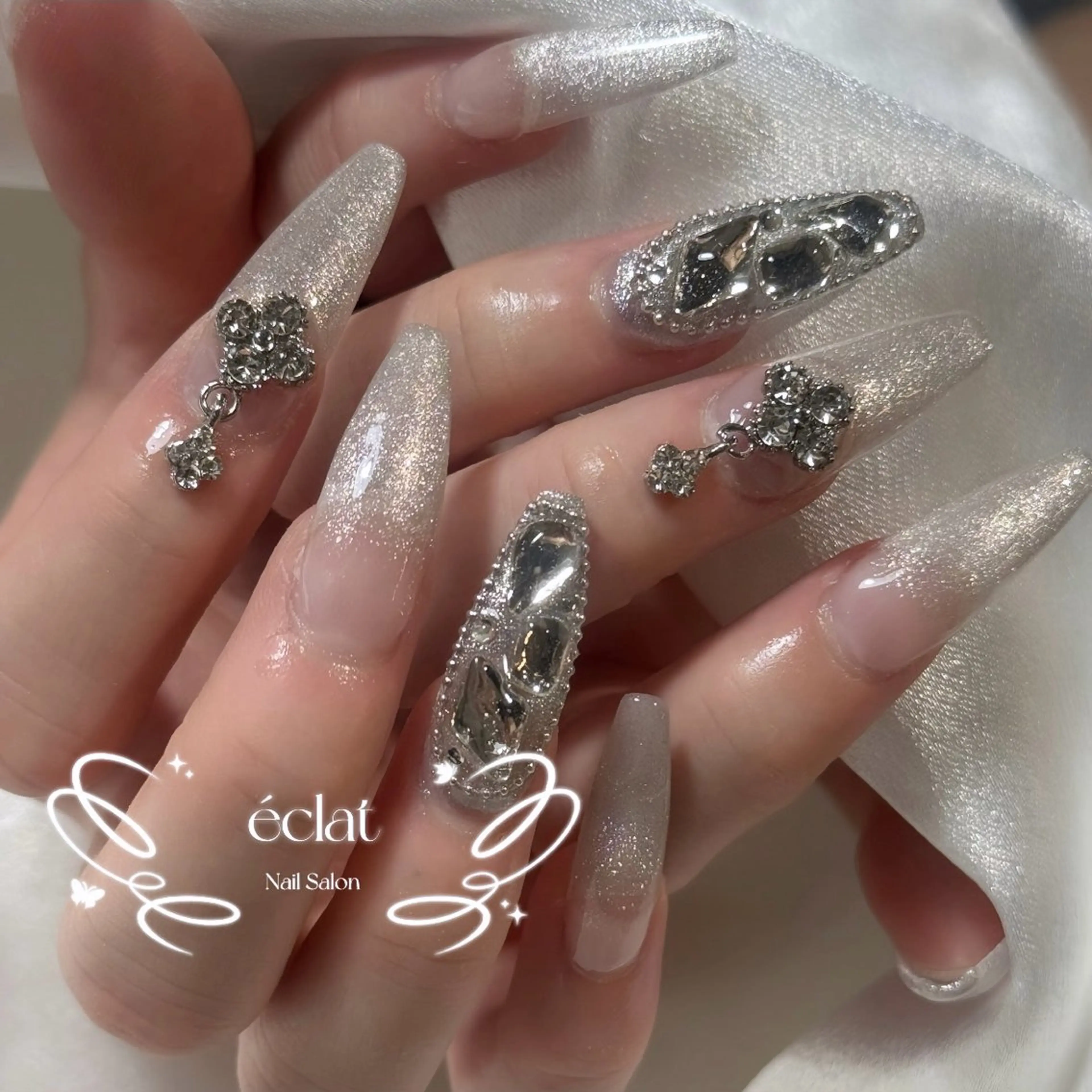 【オフなし】ロングメニュー♢﻿チップ10本長さだし★4本パーツ付け放題の写真