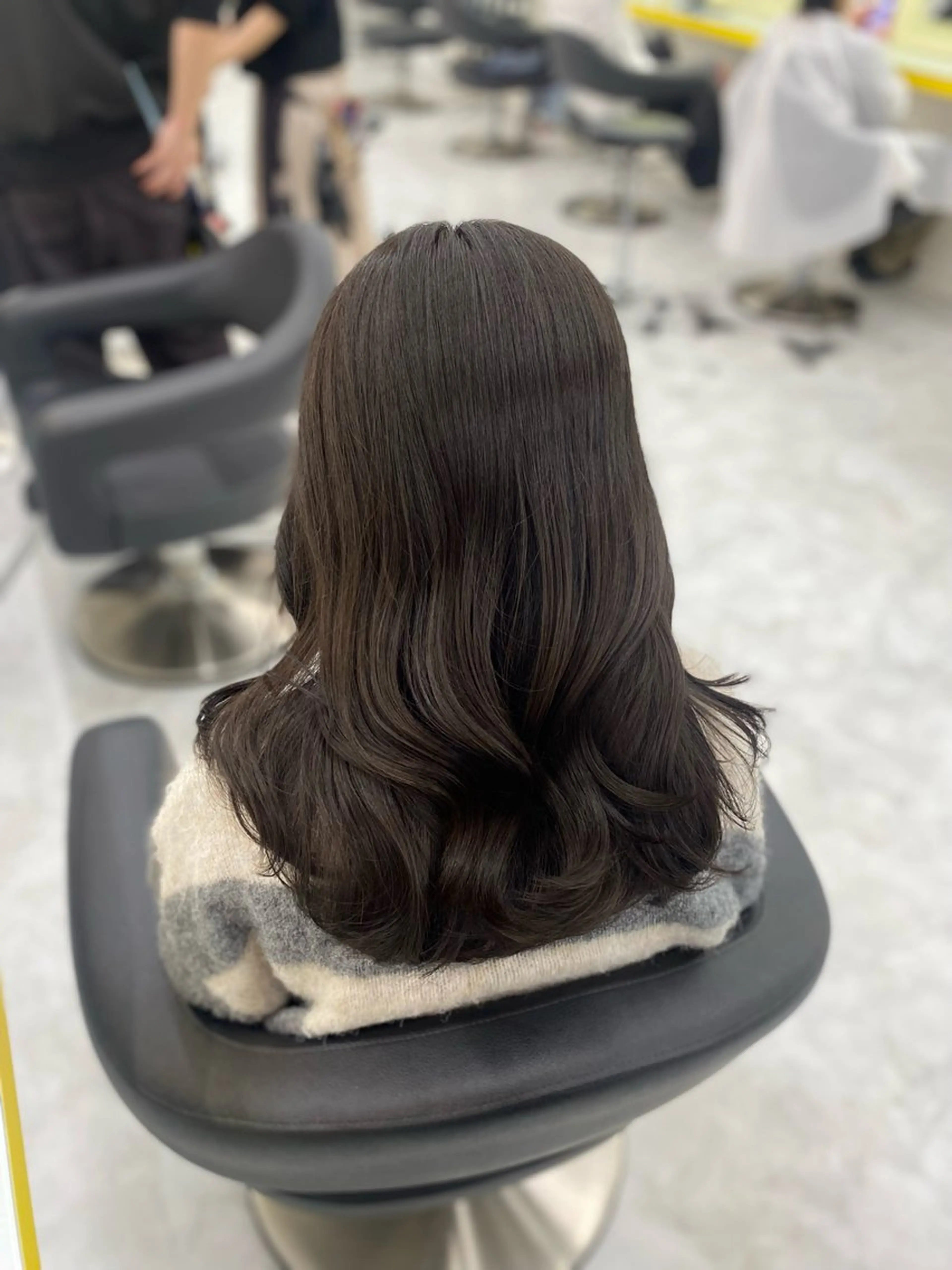 ミディアム カラー パーマ ヘアアレンジ メンズ キッズ ブラウンカラー オリーブブラウン ヘアカラー Lumo所属・💖横浜ブリーチなし 💖MIHOのヘアスタイル