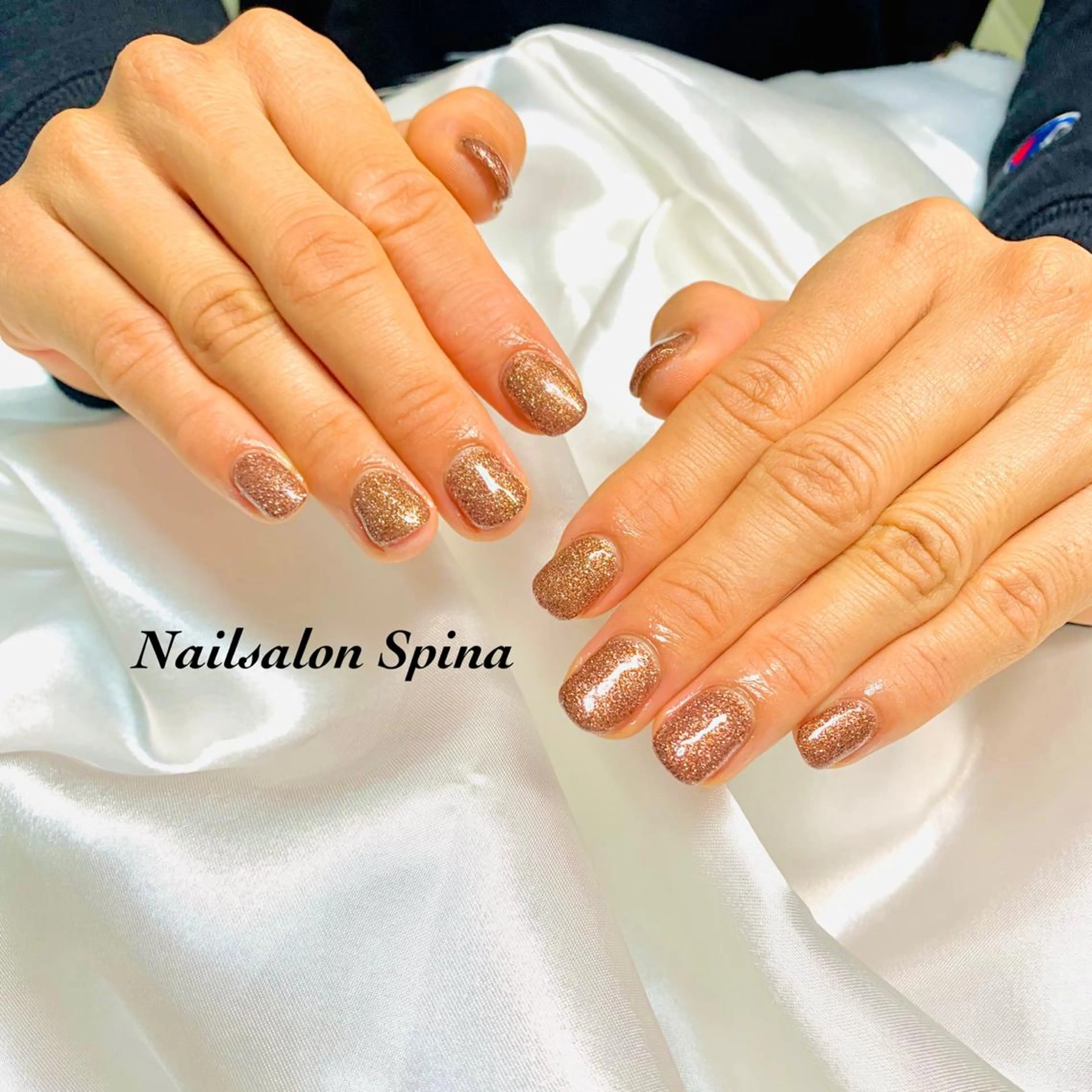 ネイル アートネイル フラッシュネイル ジェルネイル キラキラネイル ラメ(グリッター) Nailsalon Spina 琴美のネイルデザイン
