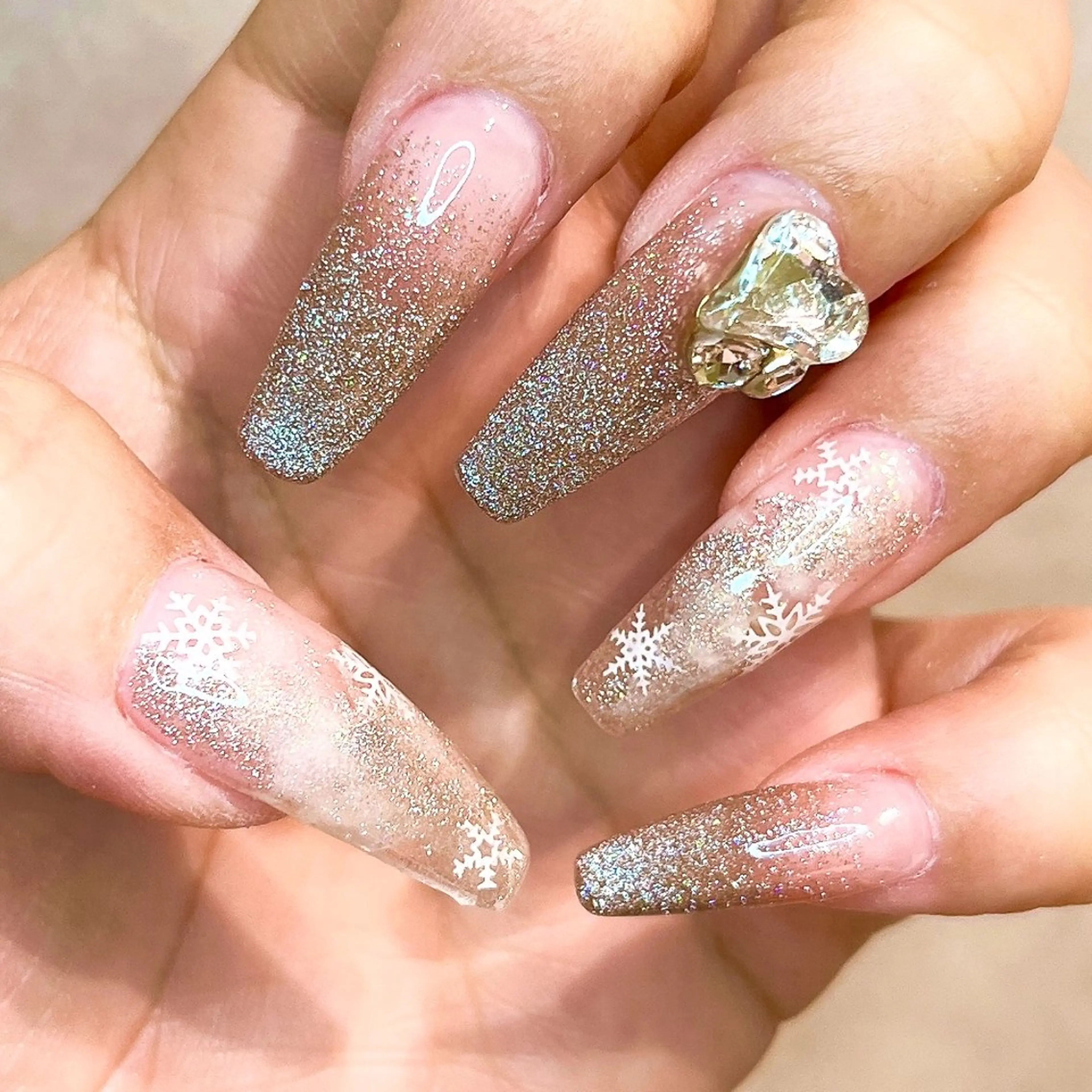 ネイル ハンドネイル Hair removal & Beauty salon Produce by Lucia所属・nail salon Luciaのネイルデザイン