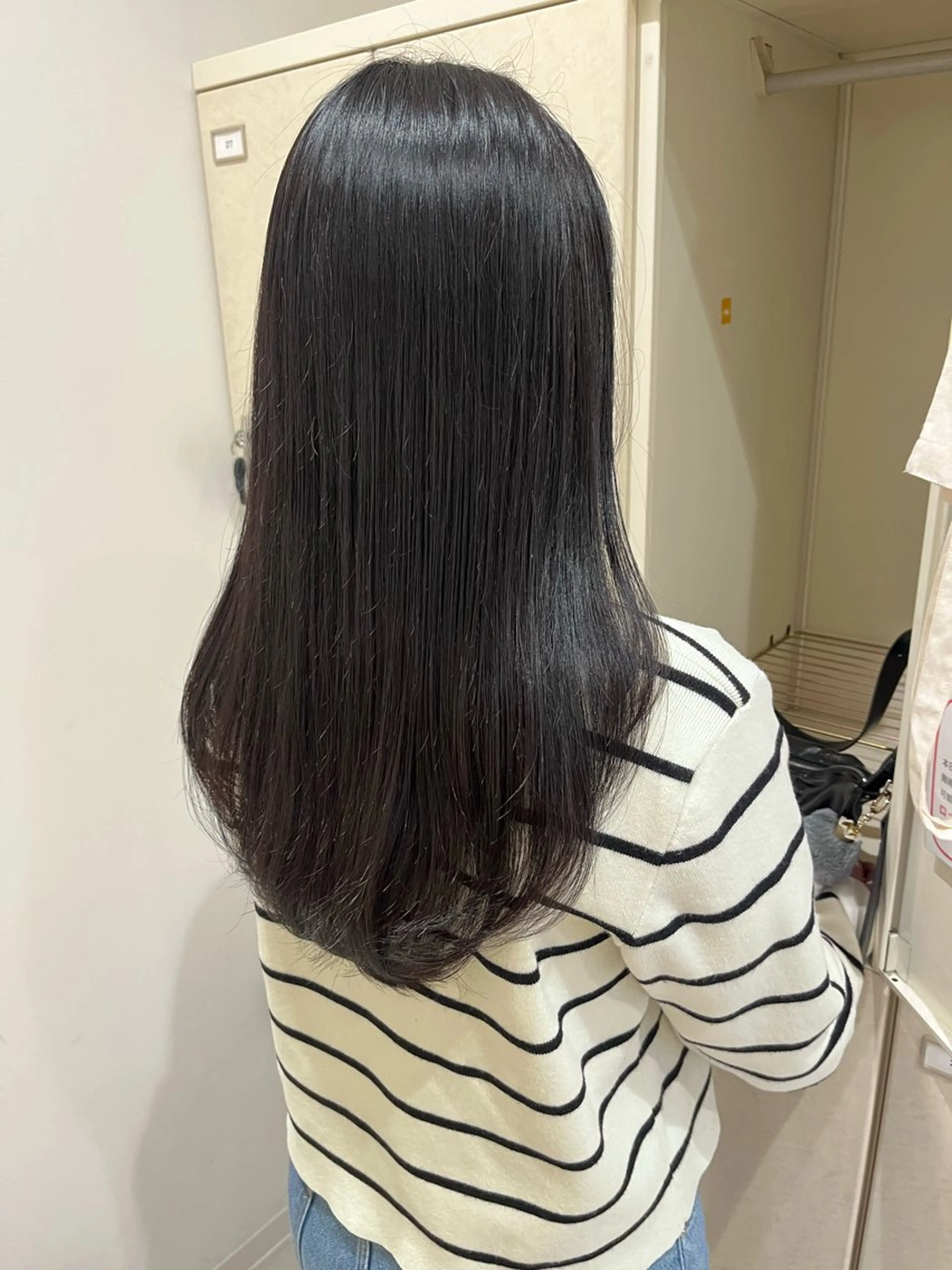 ロング カラー グレージュ カット 縮毛矯正 トリートメント 透明感カラー🫧🌈 似合わせカット✂︎のヘアスタイル