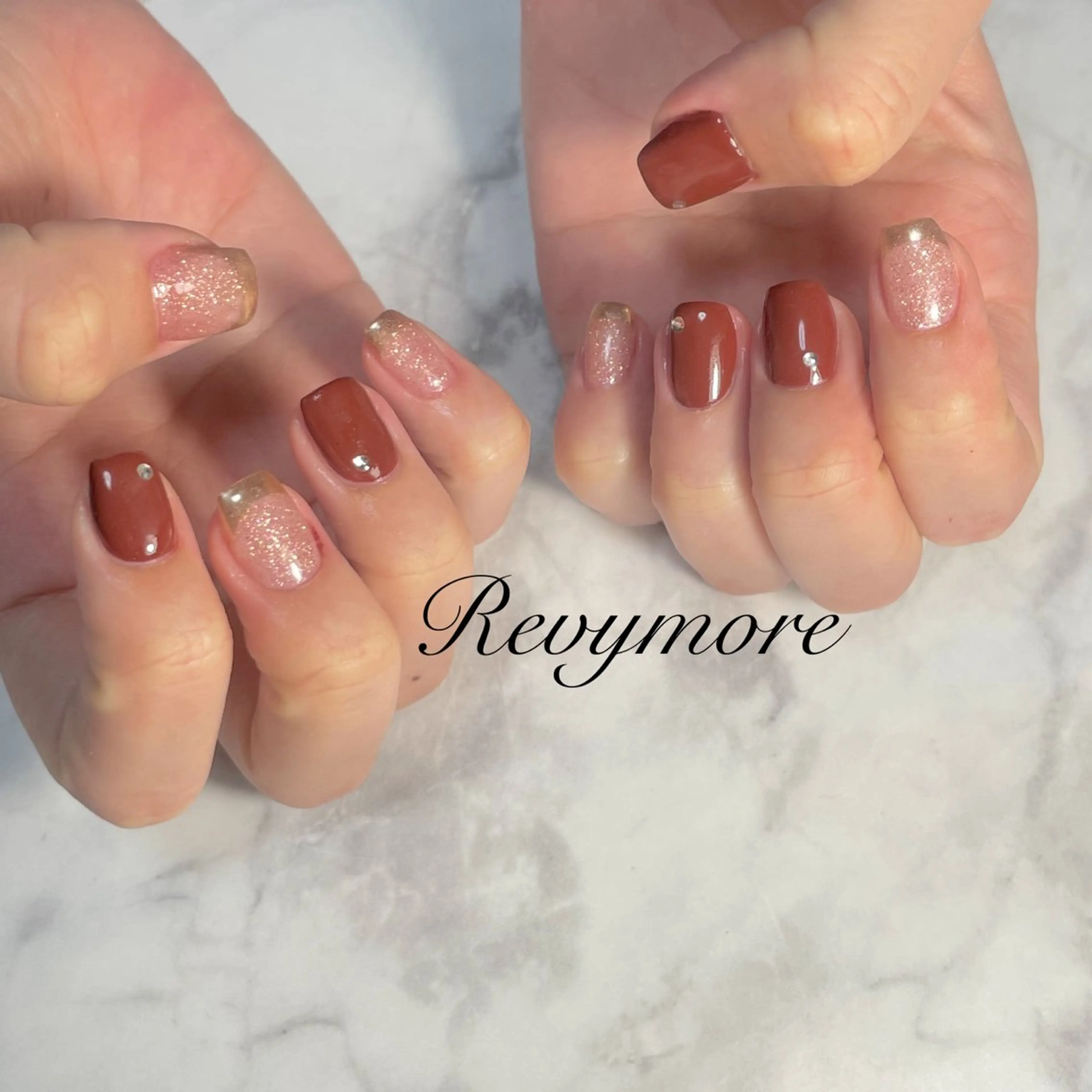 ネイル ボルドー フレンチネイル ジェルネイル ゴールド ミラーネイル nail salon Revymore所属・nail salon Revymoreのネイルデザイン