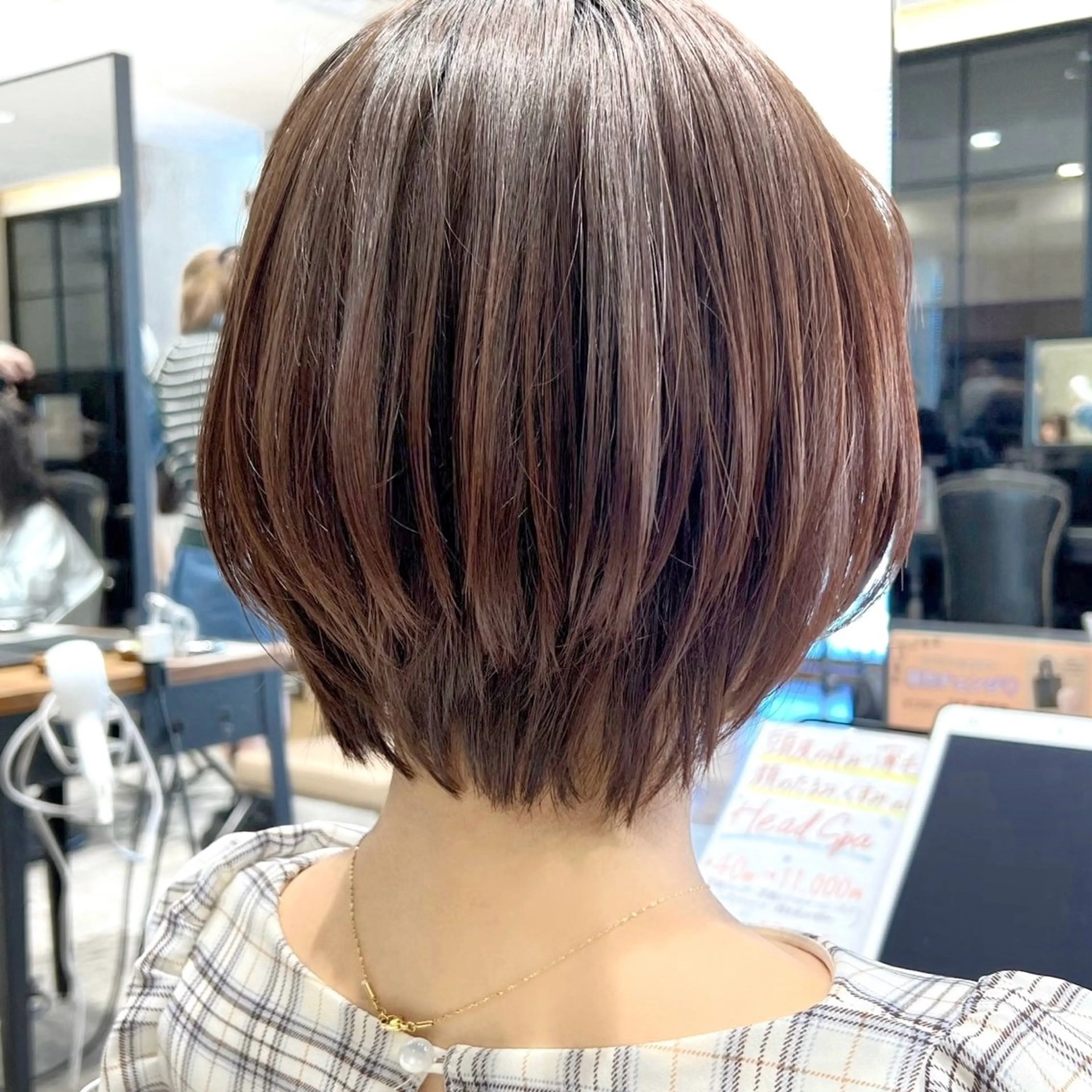 ショート カラー カット ヘアカラー トリートメント 💍新宿ショート 💍岩田莉奈のヘアスタイル