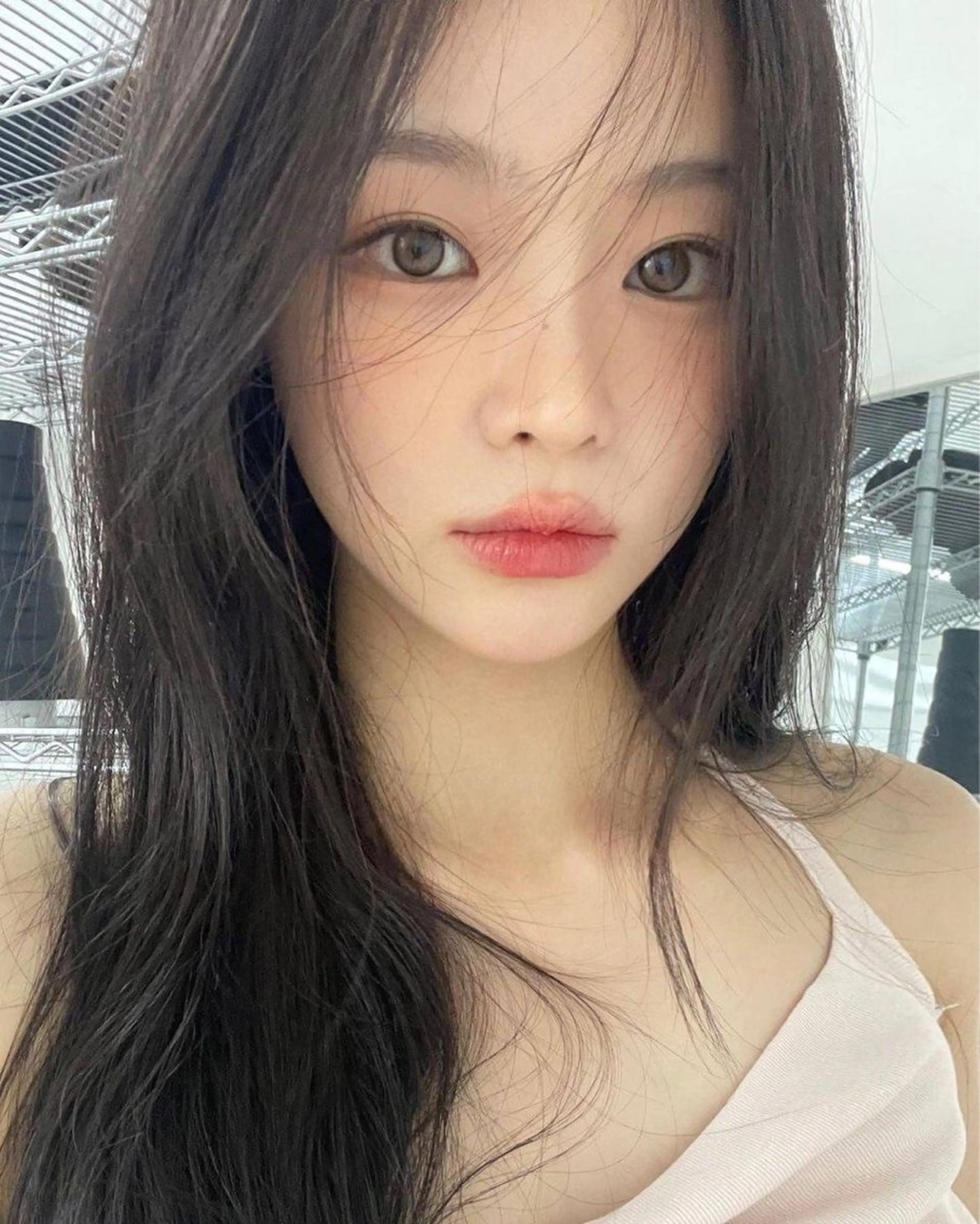 セミロング カラー 韓国風ヘア SALOWIN浦和店所属・1日5名限定美容師 miwaのヘアスタイル