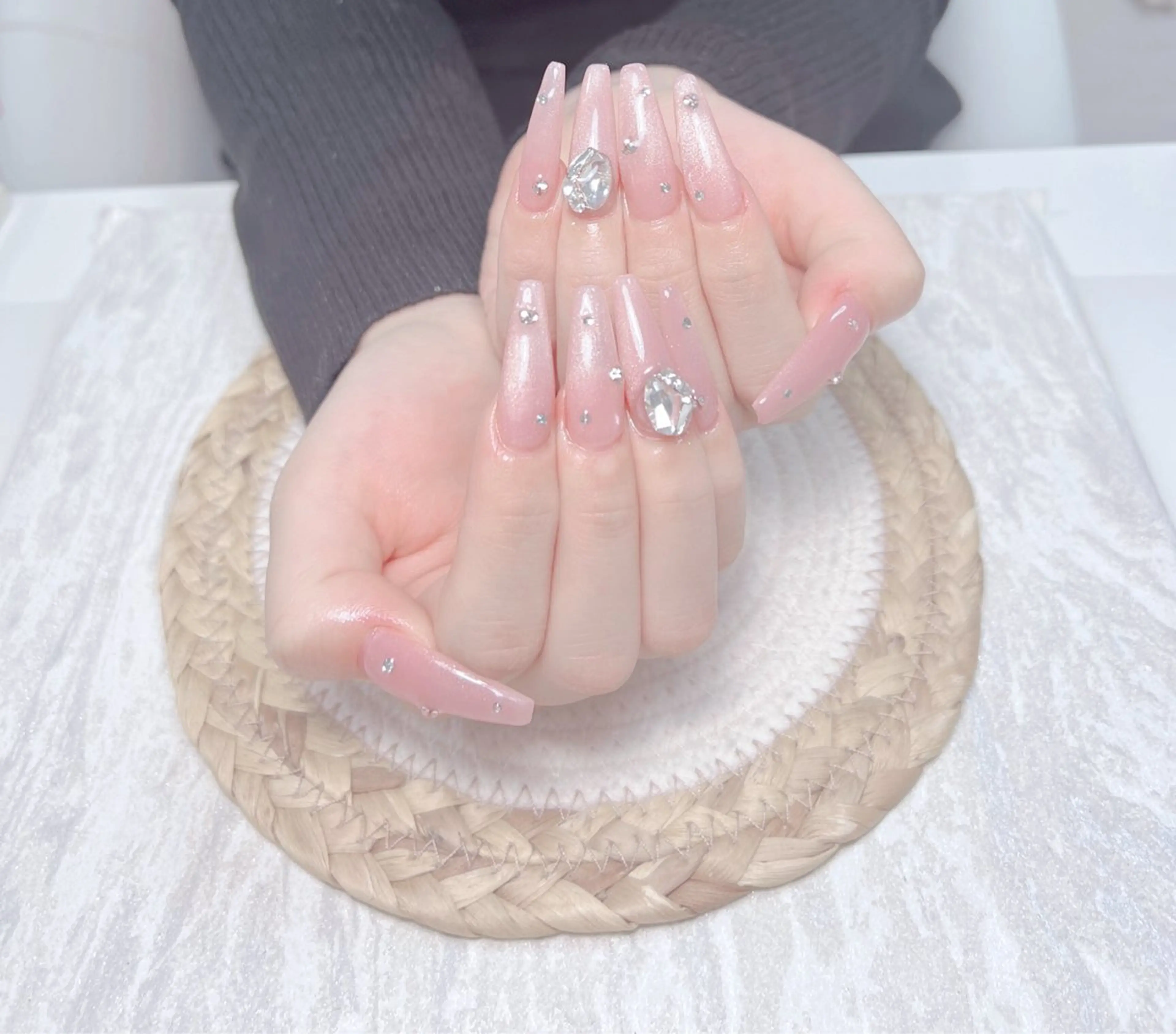 💗チップ長さだし💗マグネットワンカラー🧲//ストーン2個プレゼント💗の写真