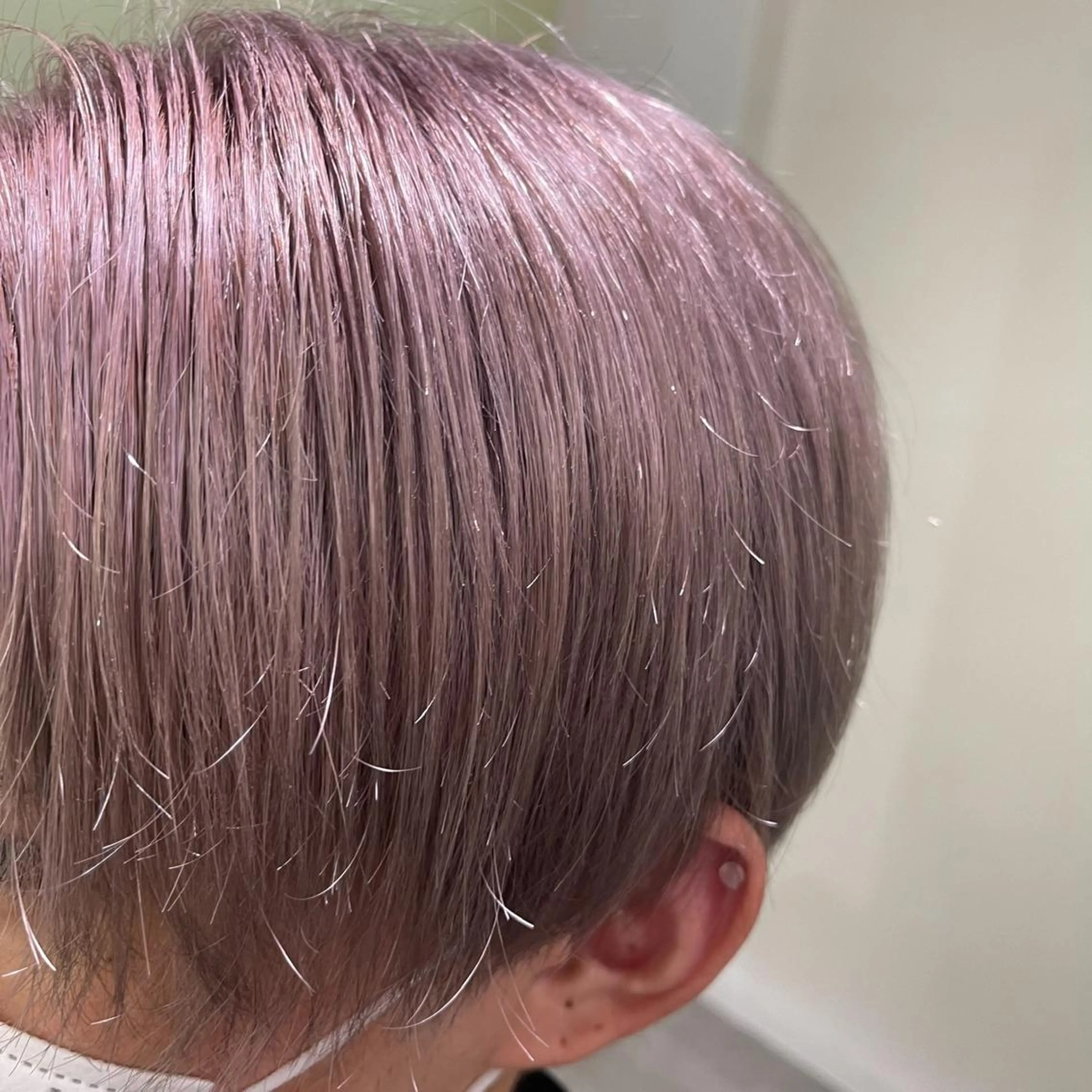 ショート カラー メンズ メンズブリーチ ブリーチ カット ヘアカラー FOR Men`s hair所属・高橋 一樹のヘアスタイル