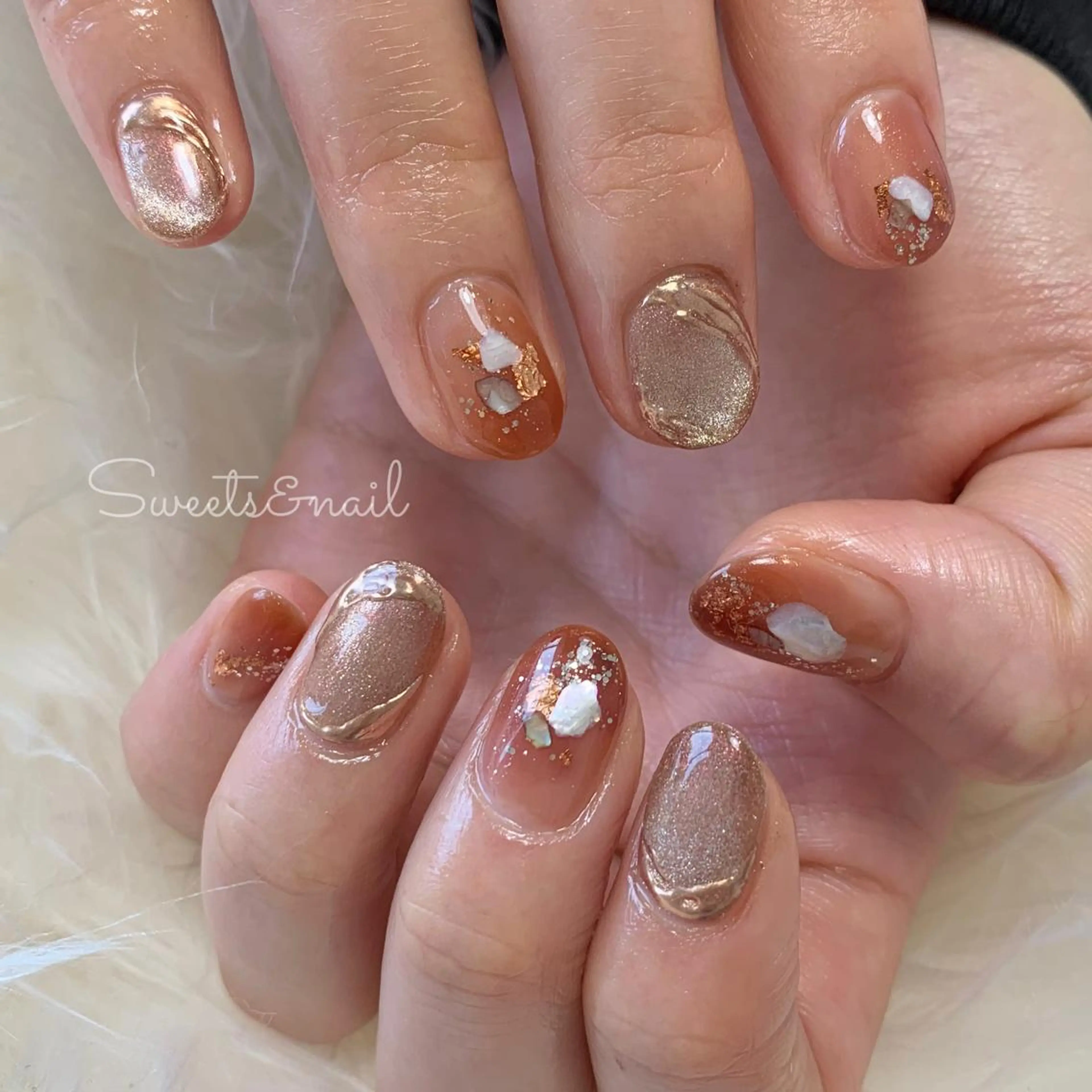 ネイル マグネットネイル ニュアンスネイル Sweets& nail みなこのネイルデザイン