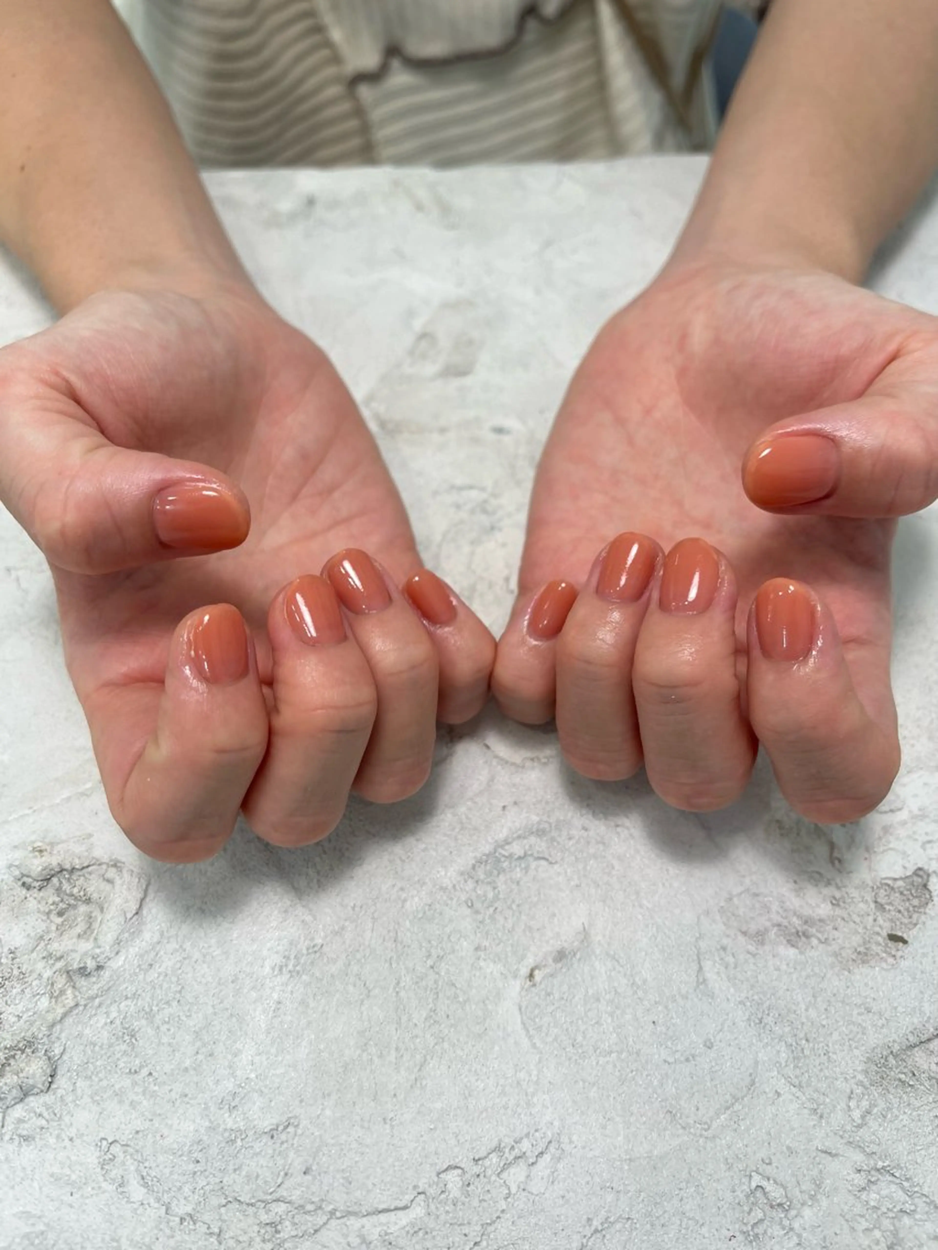 ネイル ワンカラーネイル サニーヒルズ藤沢 水口のネイルデザイン