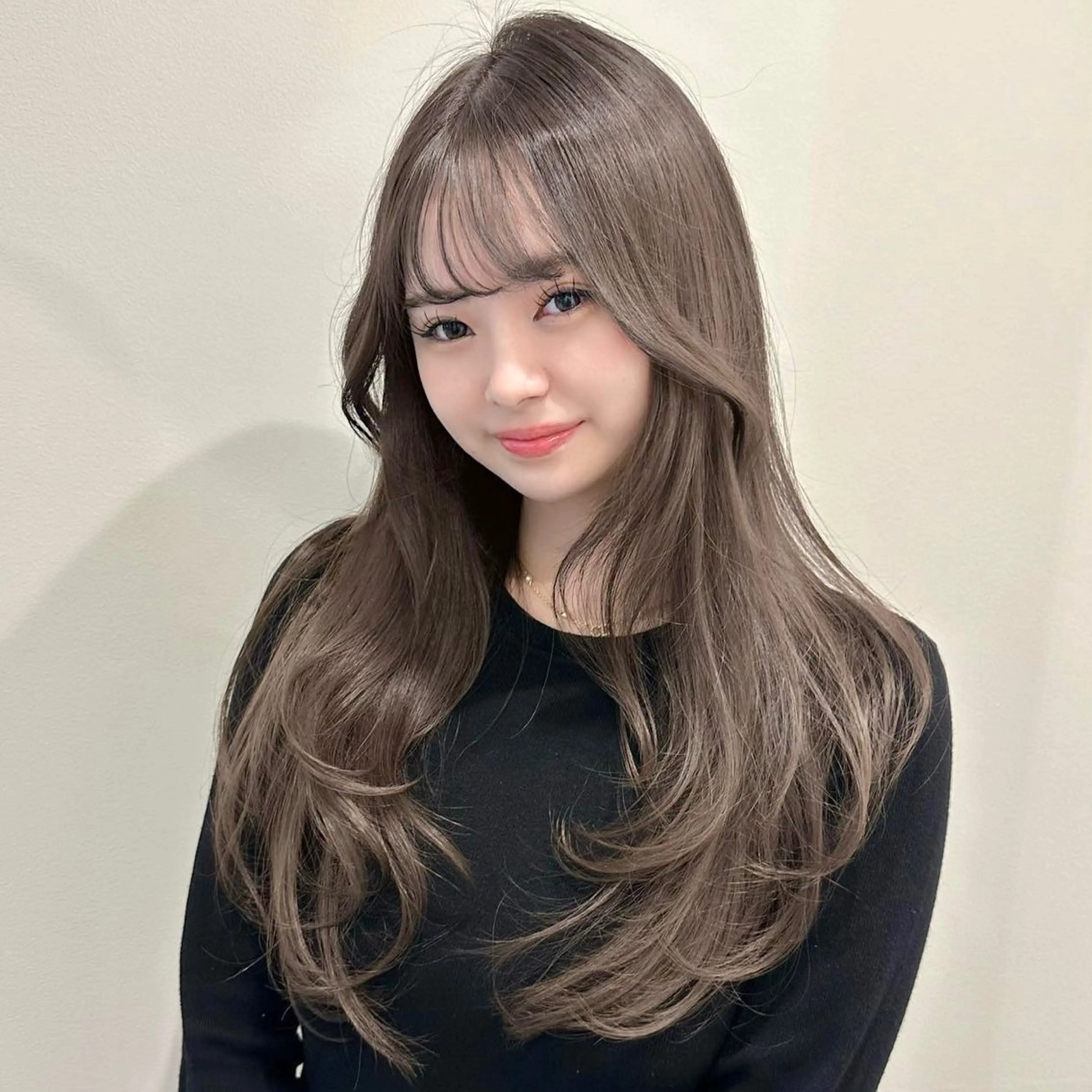 セミロング カット ヘアカラー トリートメント 🌹ハッシュカット、 レイヤー韓国ヘア🌹のヘアスタイル