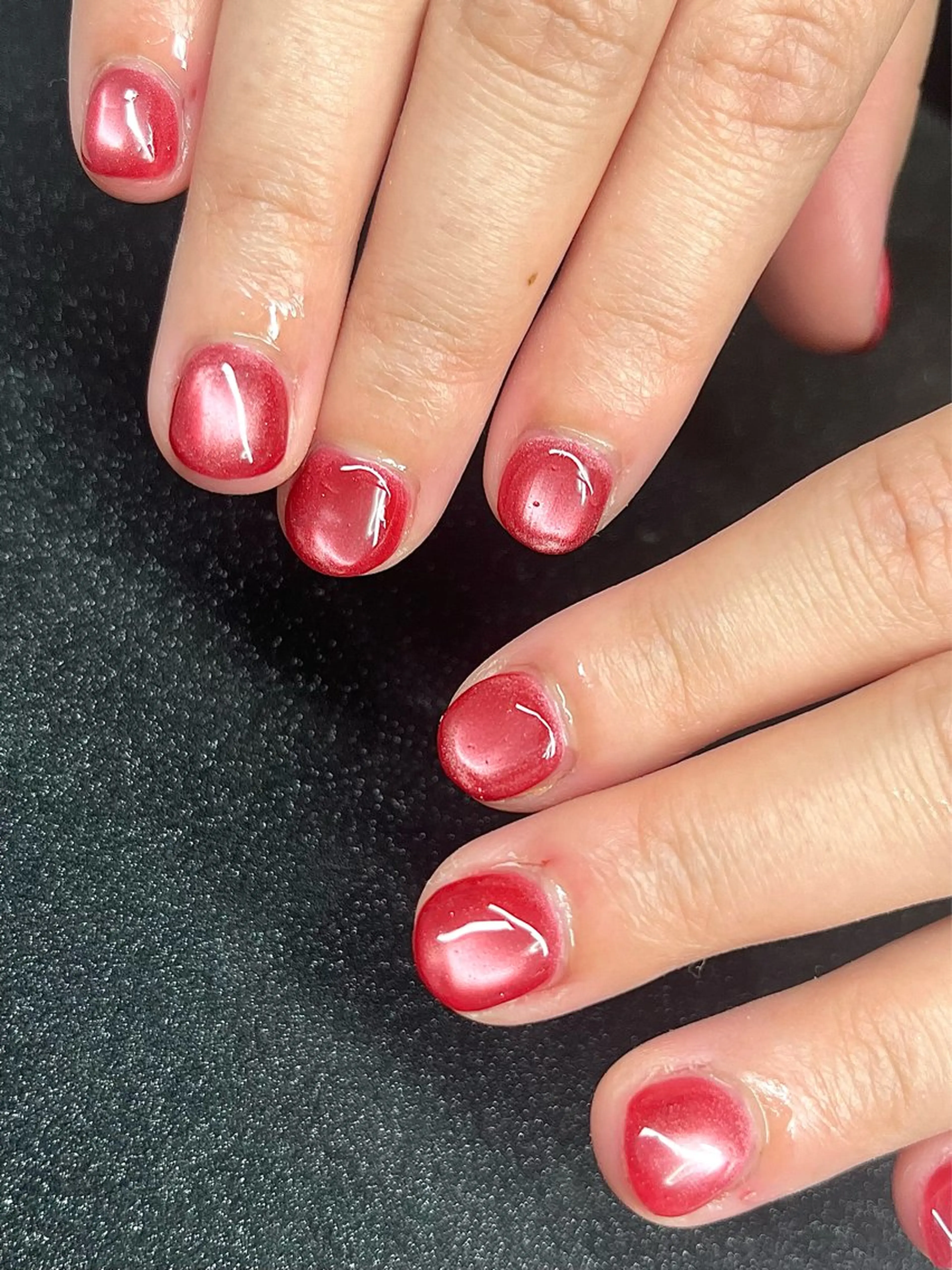 ネイル マグネットネイル ハンドネイル Chika .のネイルデザイン