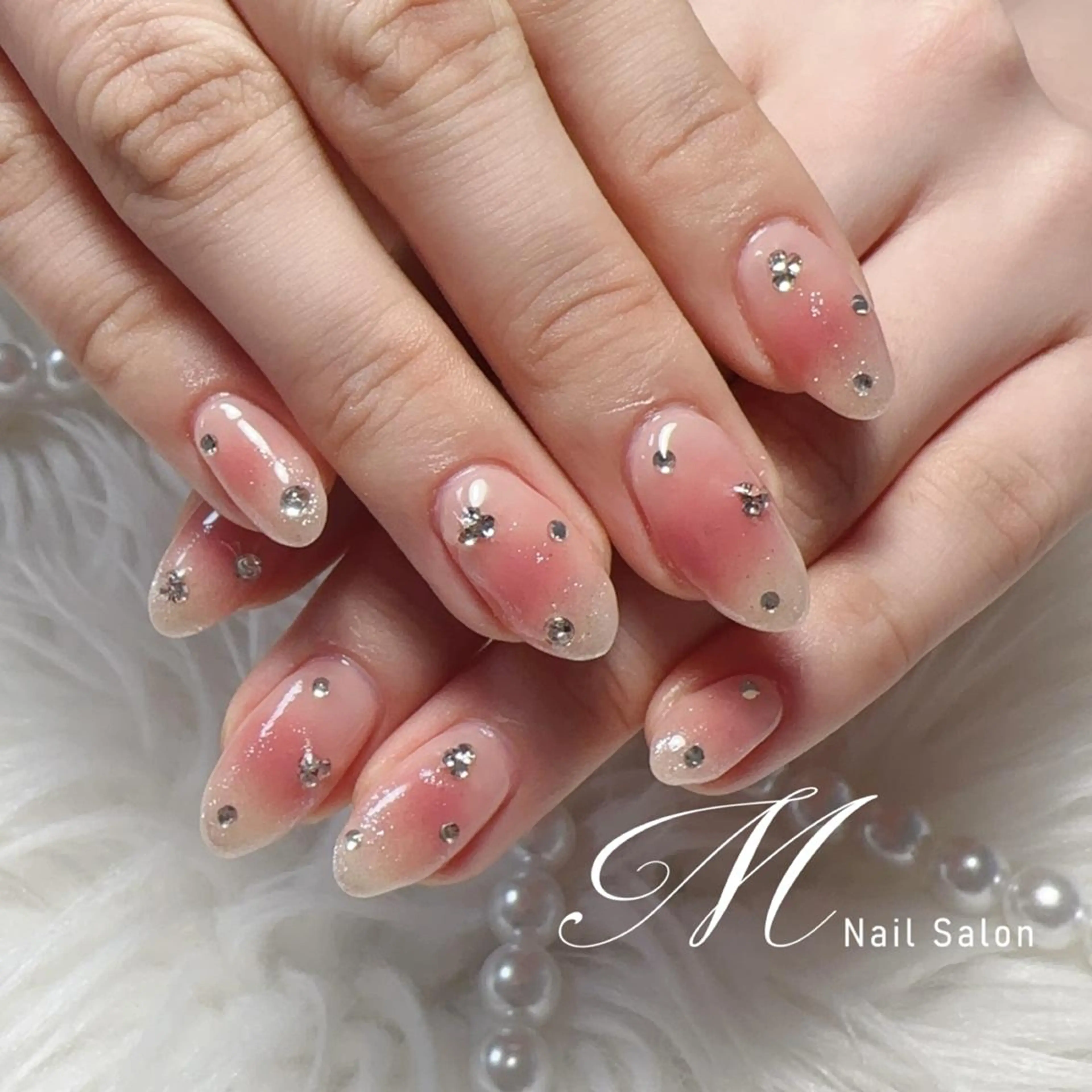 ネイル MNailパラ取扱店 🦋キャンペーン中✨のネイルデザイン