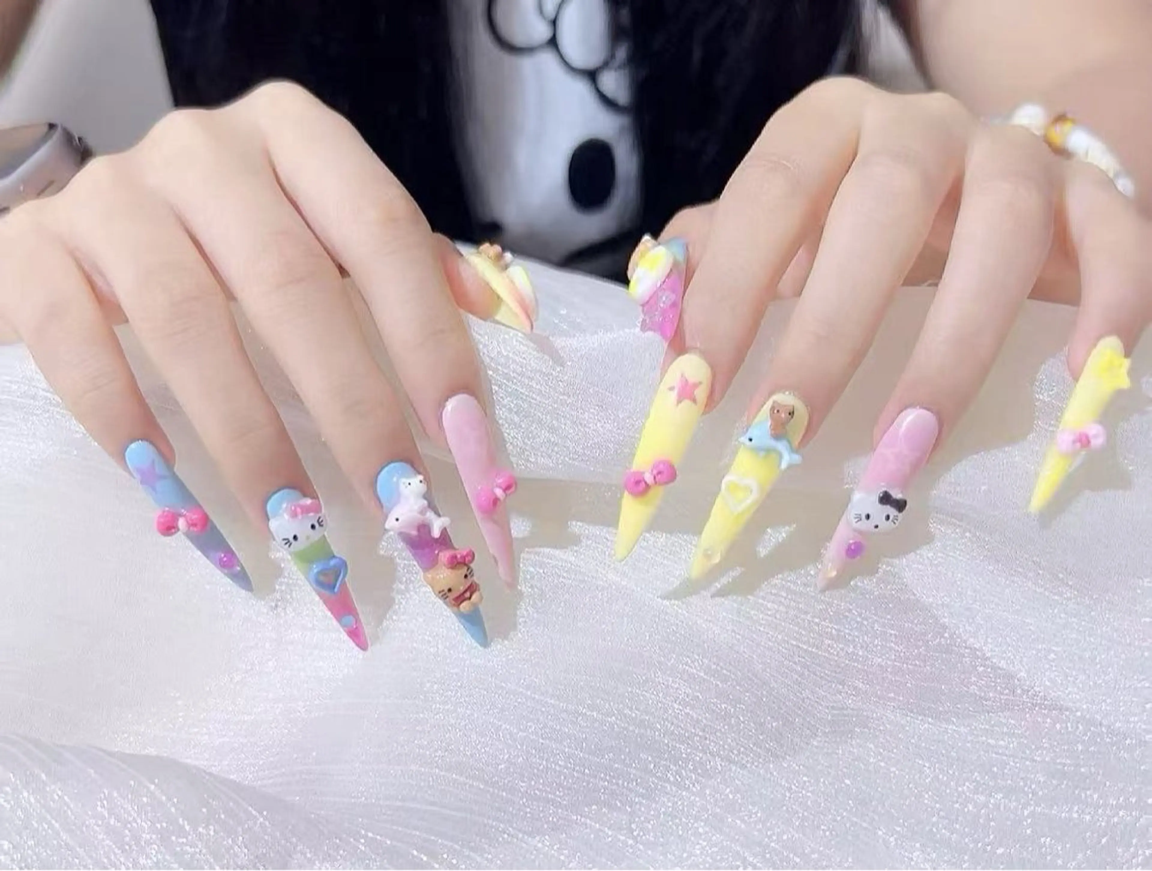 ネイル ハンドネイル MARHCHU NAILのネイルデザイン