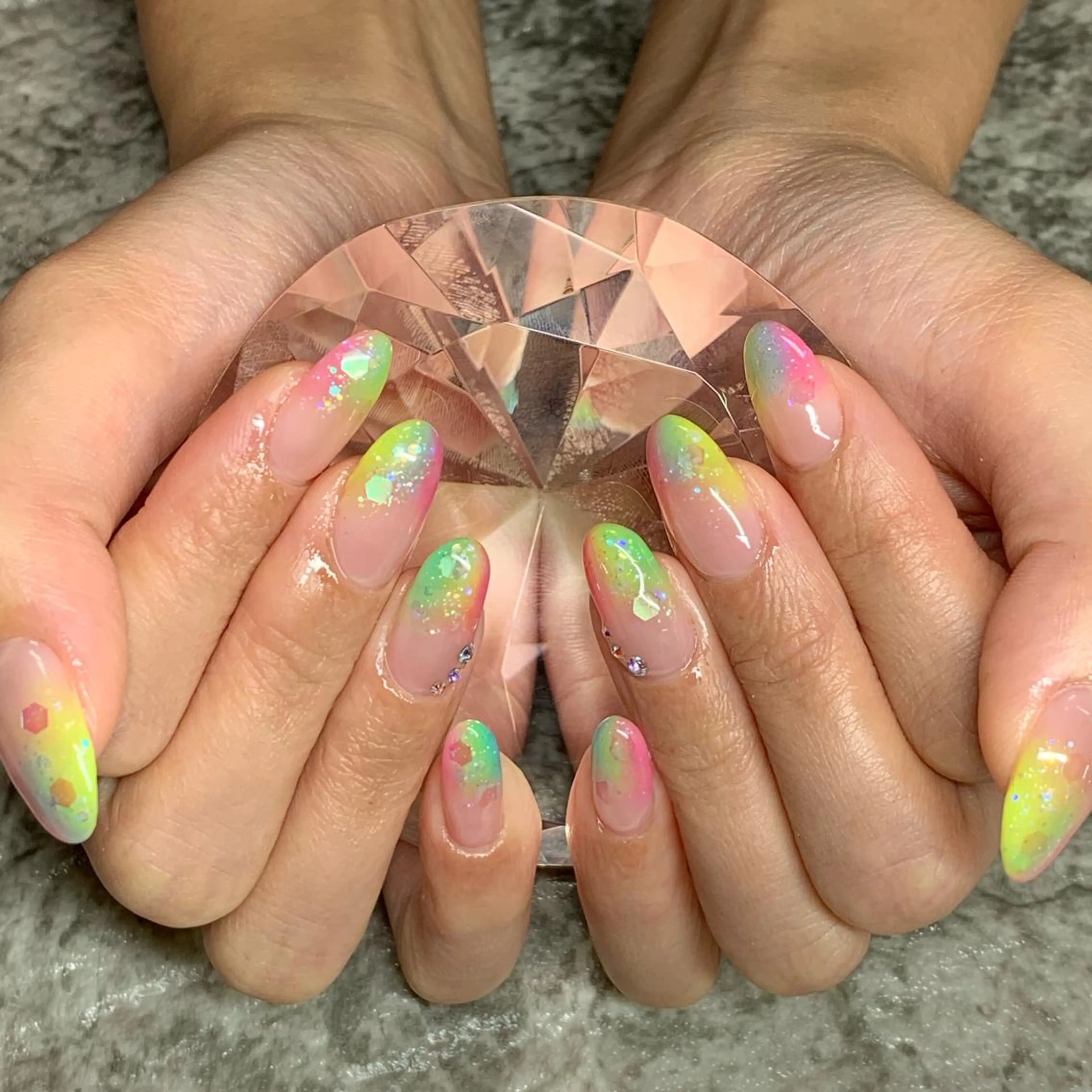 ネイル RuxuryNail ／RiAnnaのネイルデザイン