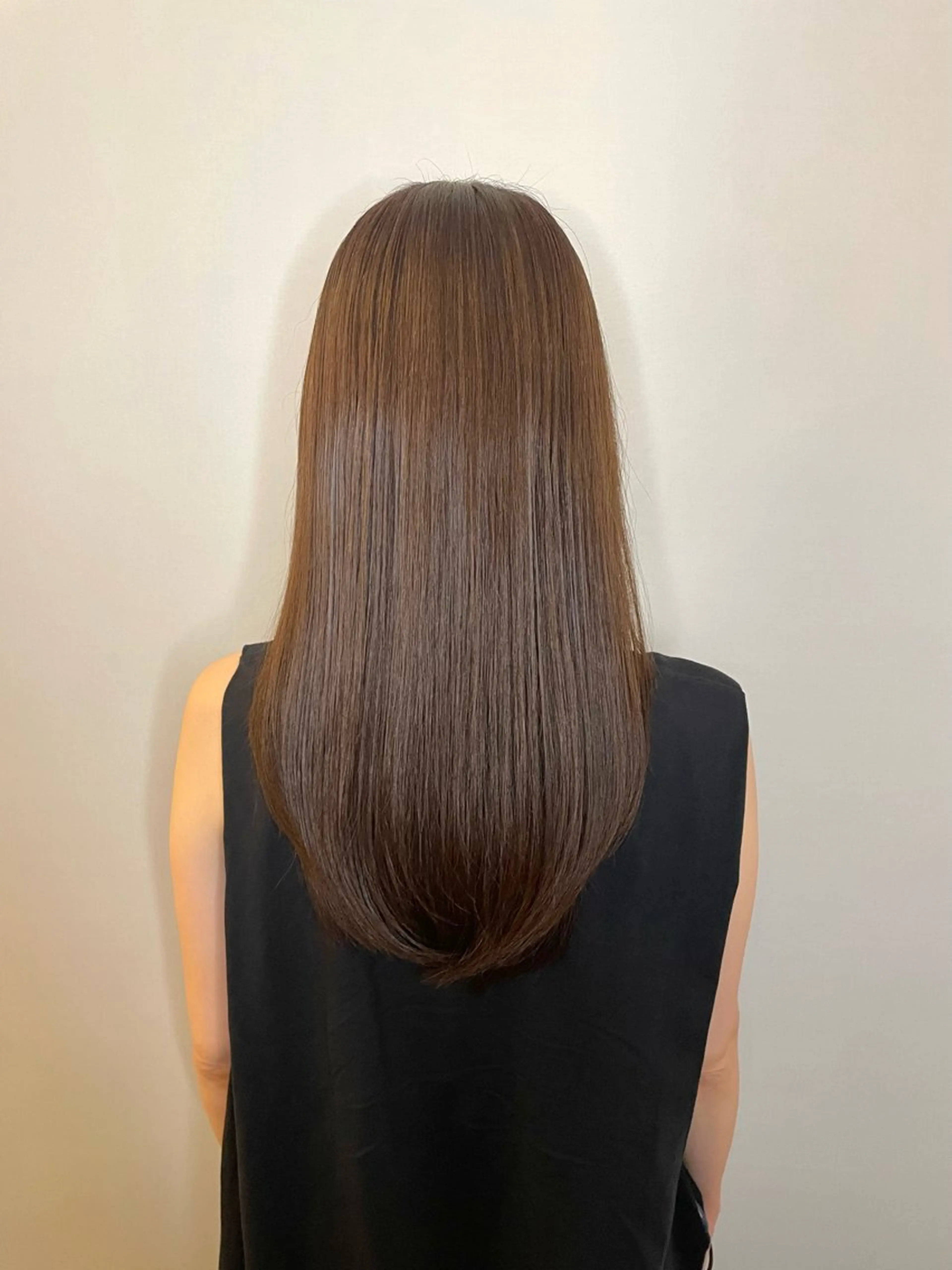 セミロング トリートメント TIECHEL所属・韓国ナチュラル・ ベージュ/落合夏希のヘアスタイル