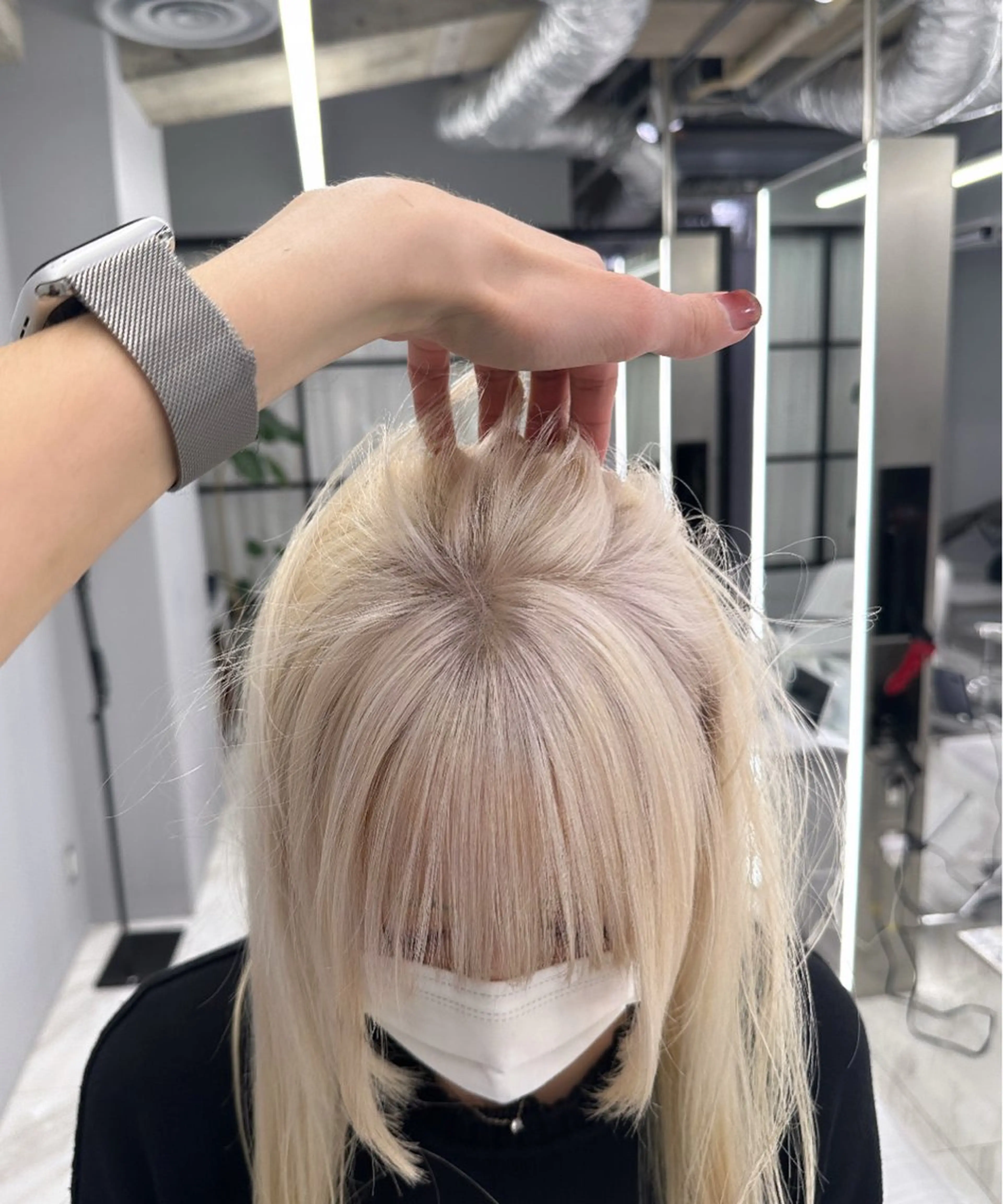 ロング カラー バレイヤージュ ブリーチ ケアブリーチ ダブルカラー ハイライトカラー カット ヘアカラー トリートメント 新宿ケアブリーチ 稲垣颯太のヘアスタイル