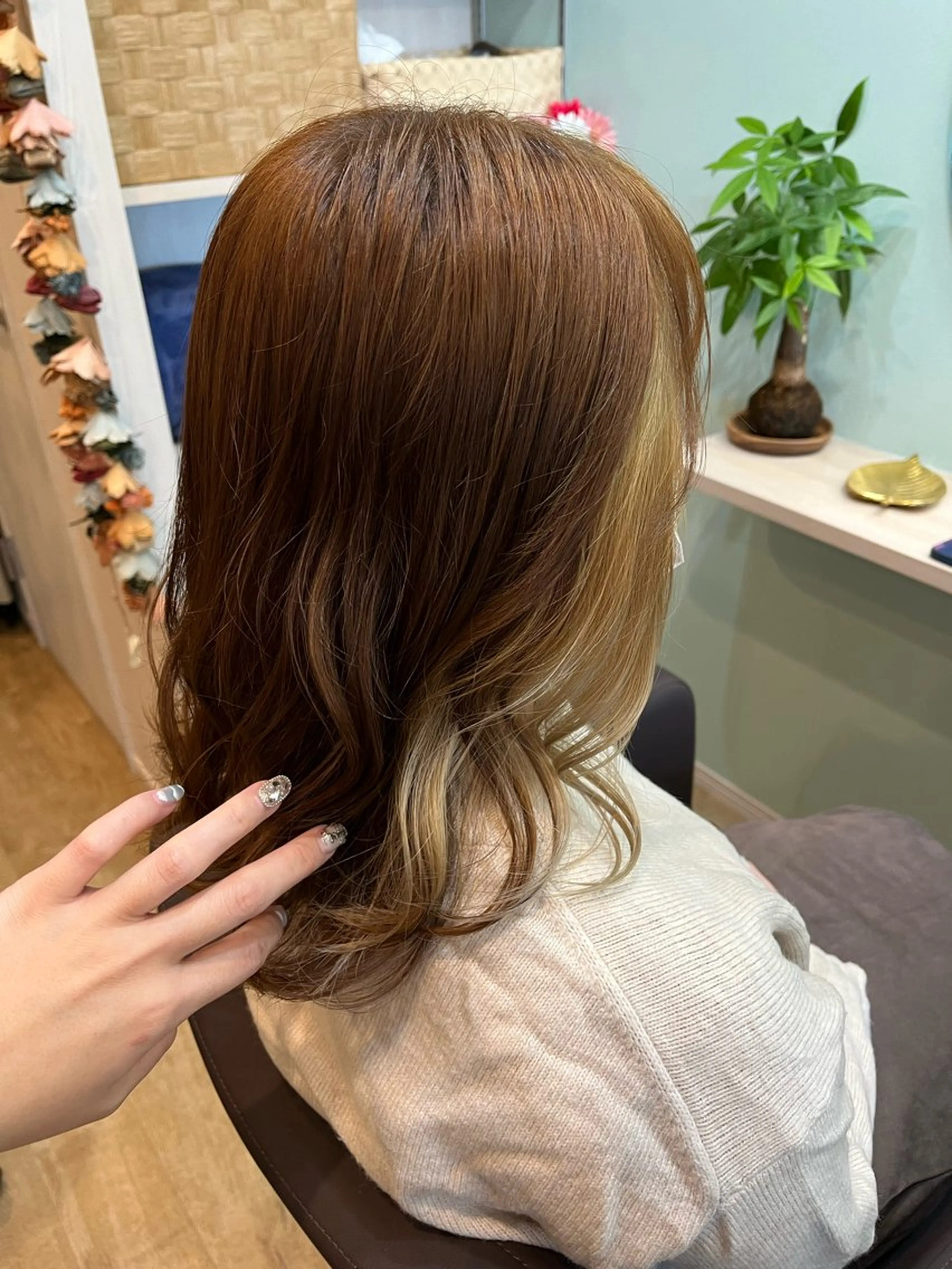 ミディアム カラー ヘアアレンジ ヘアカラー like みやびのヘアスタイル