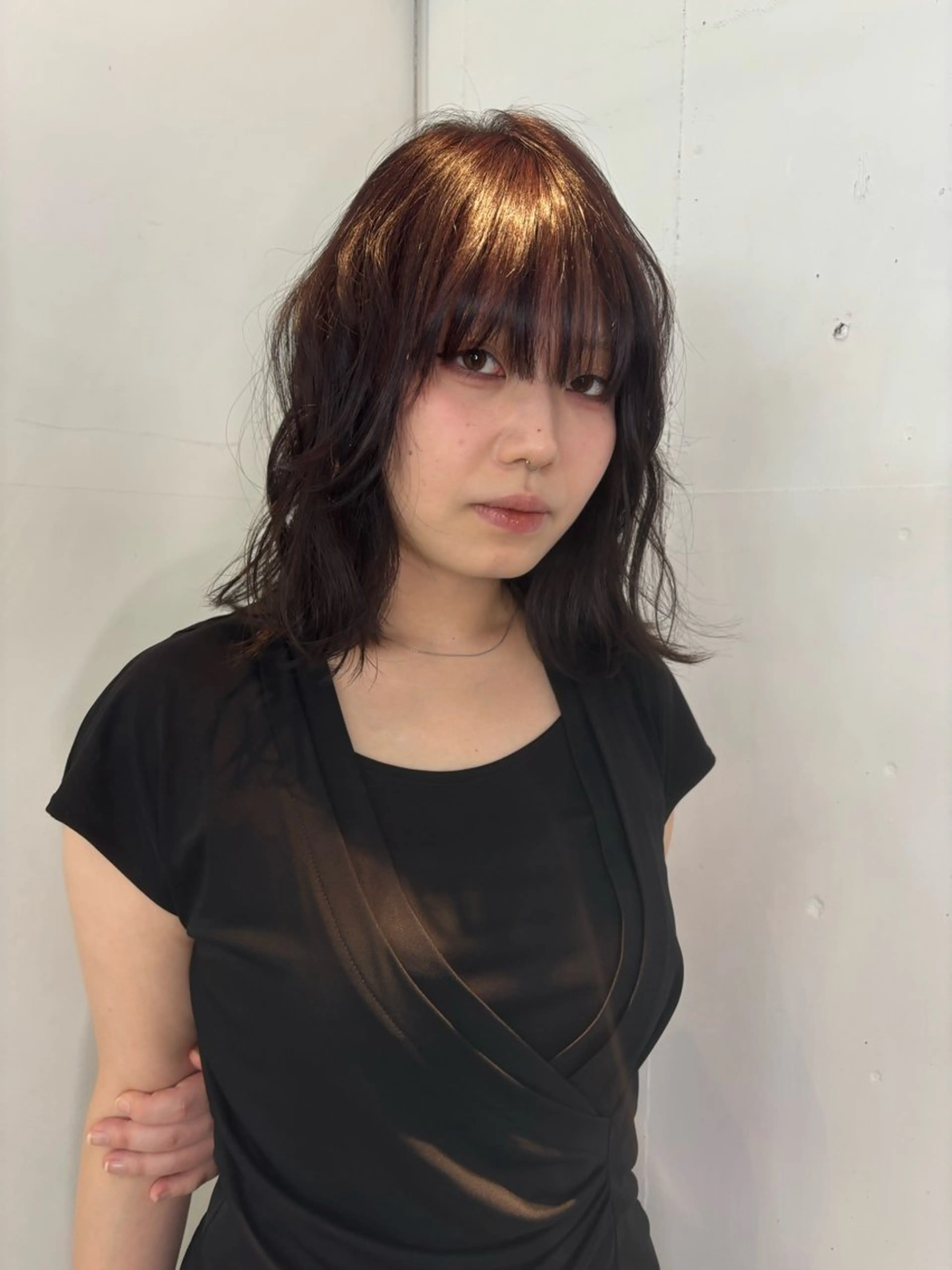ミディアム カラー ボルドーカラー レッドカラー MEYHAIR/CURLYS所属・IO/ブリーチカラー /メンズヘアのヘアスタイル