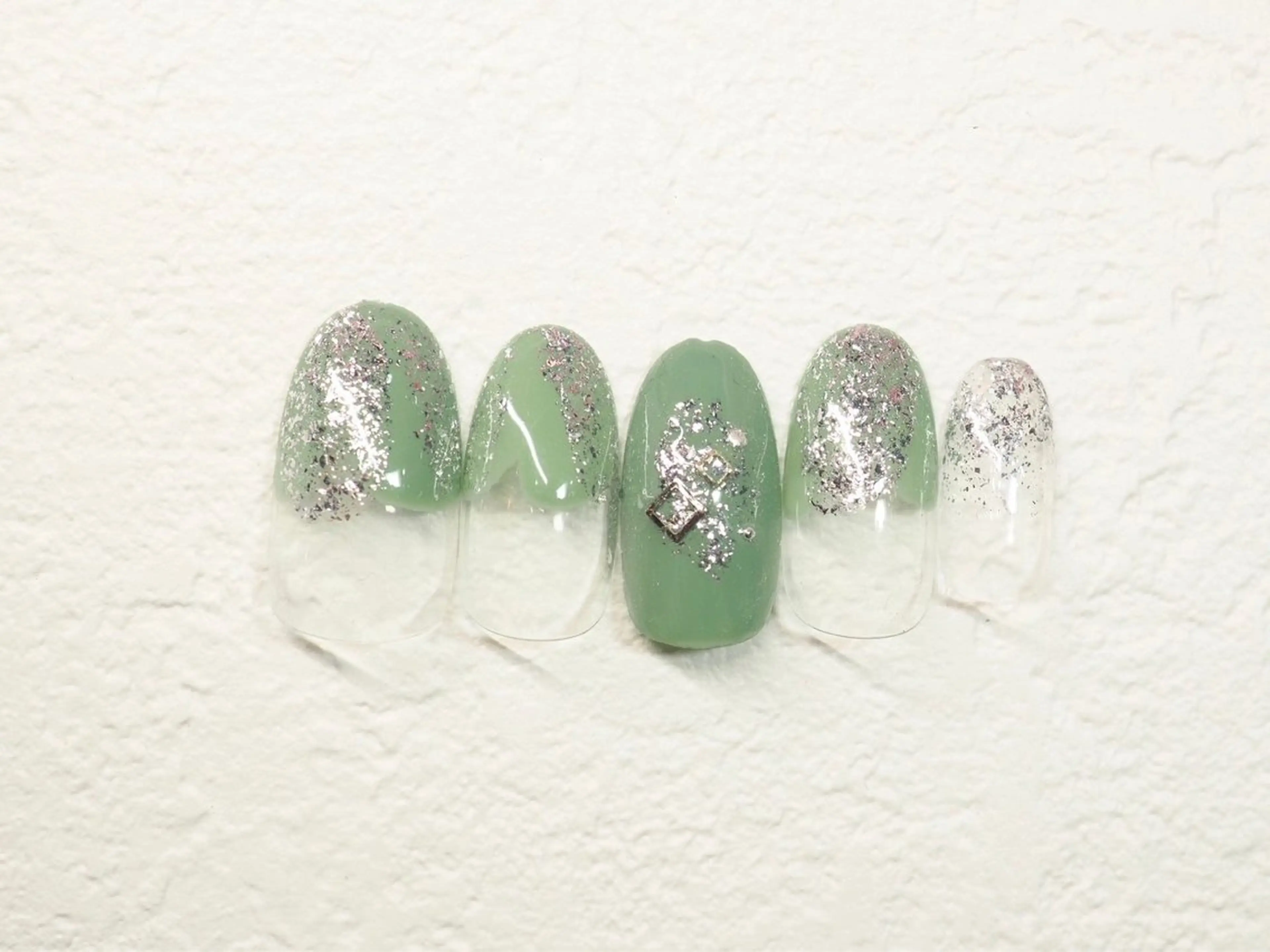 ネイル ハンドネイル トップネイリスト Ribbon立川店のネイルデザイン