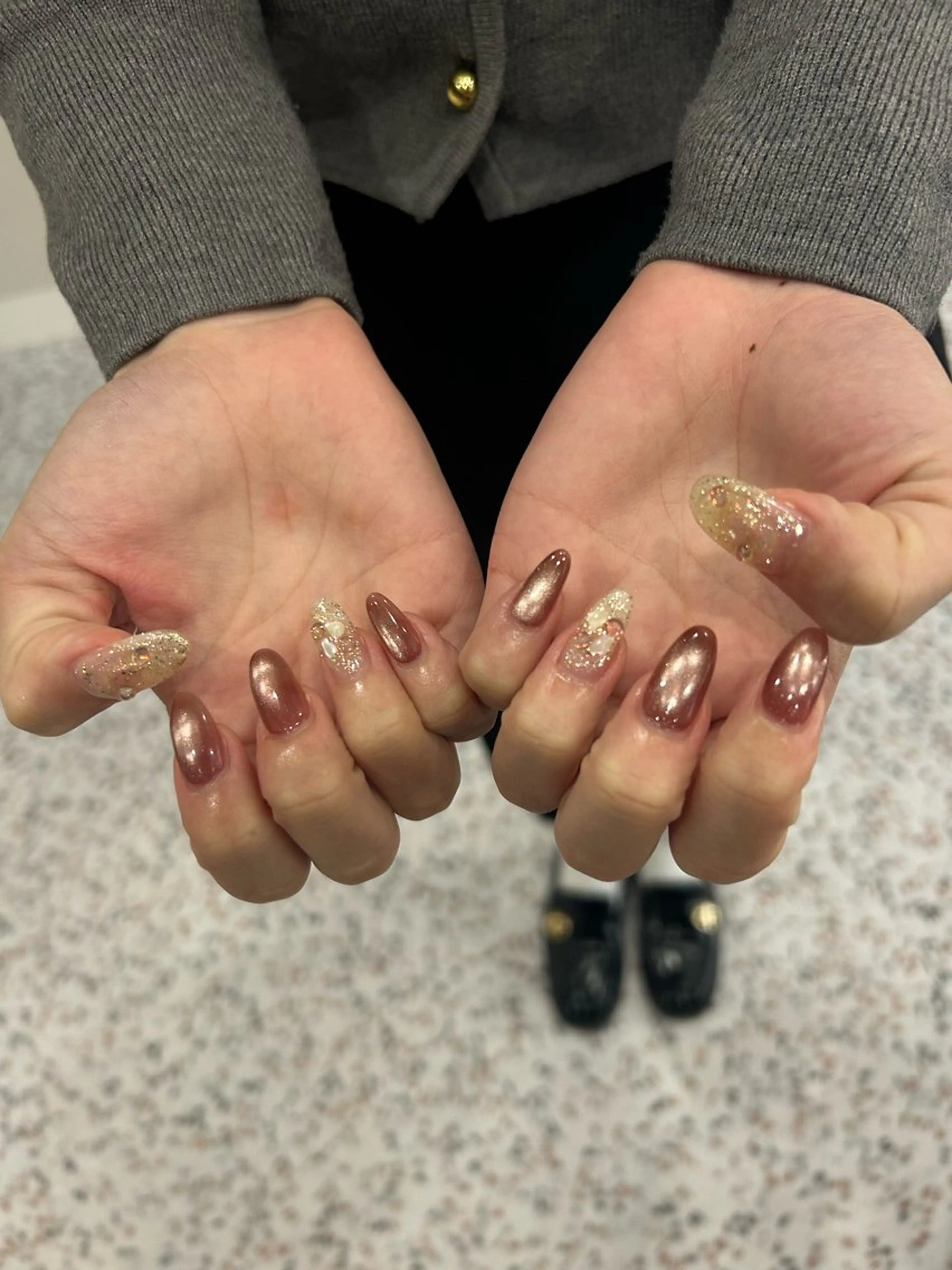 ネイル ハンドネイル 小松 千冬snazzyのネイルデザイン