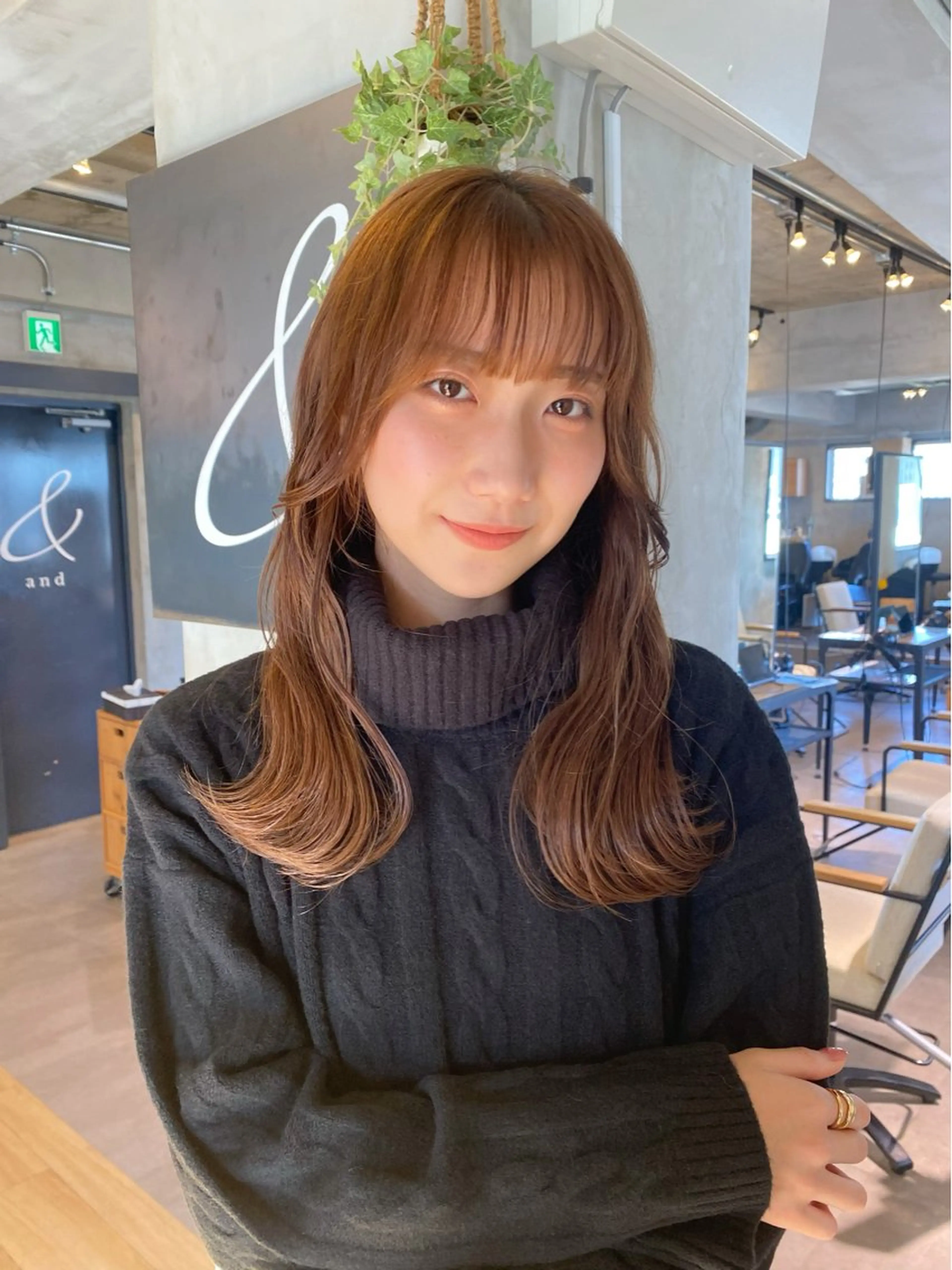 ロング カラー カット ヘアカラー トリートメント 🫧暗髪レイヤー🫧 中山唯斗のヘアスタイル