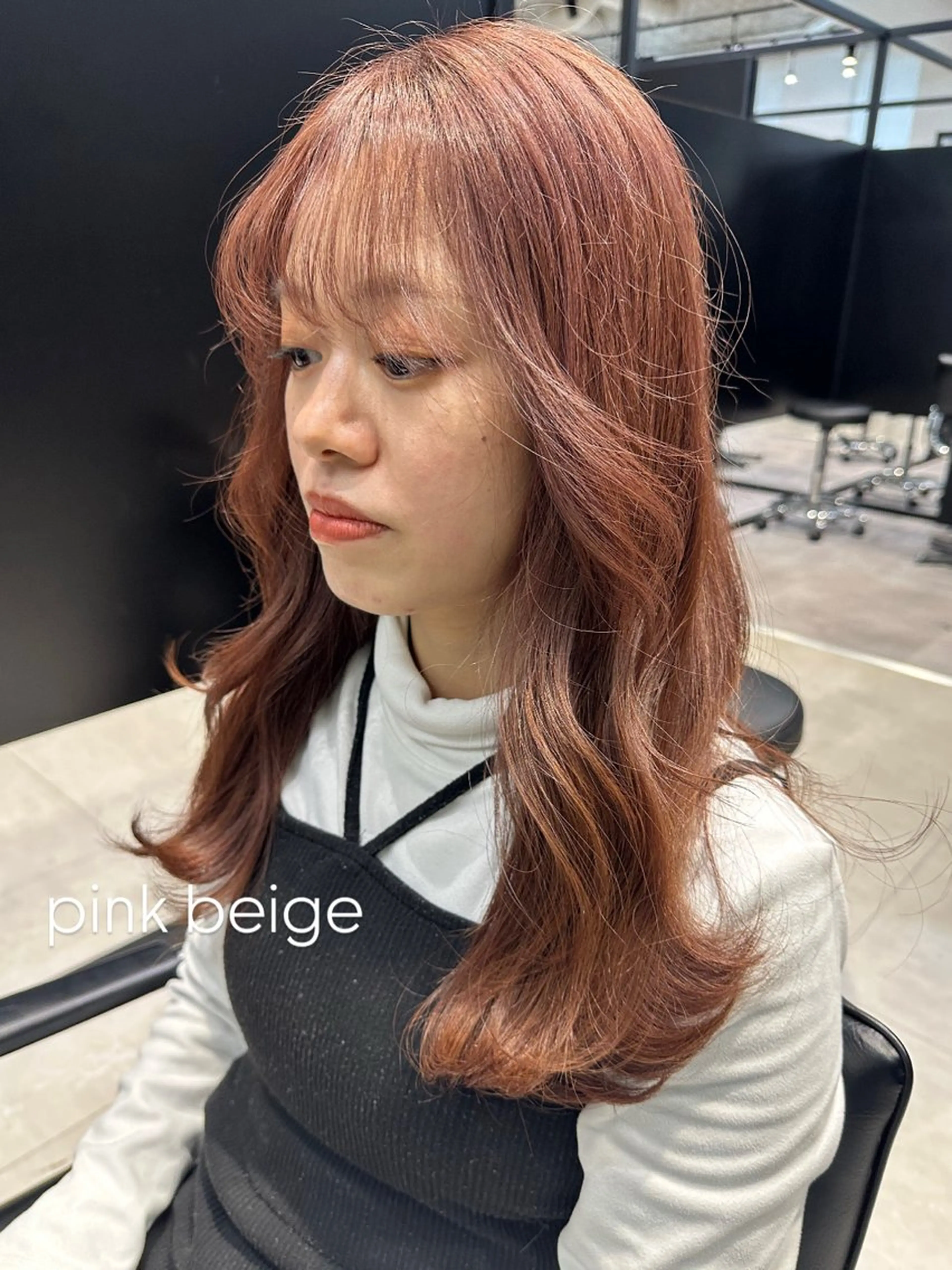 ロング カラー ブリーチ ブラウンカラー ハイライトカラー モカブラウン ナチュラルブラウン カット ヘアカラー GO TODAY SHAiRE SALON所属・天野 瑠真のヘアスタイル