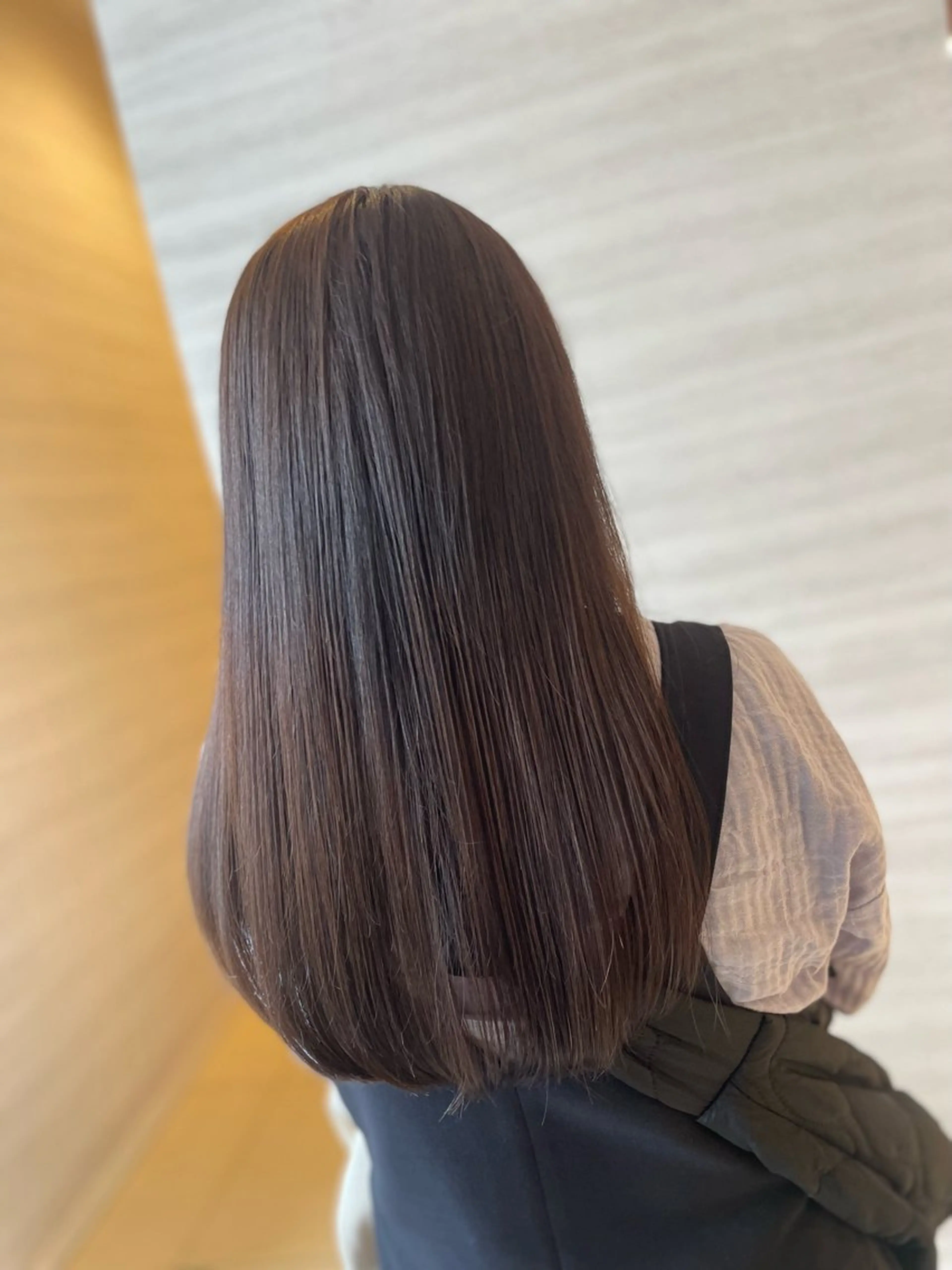 セミロング カット ヘアカラー 仙石 愛のヘアスタイル