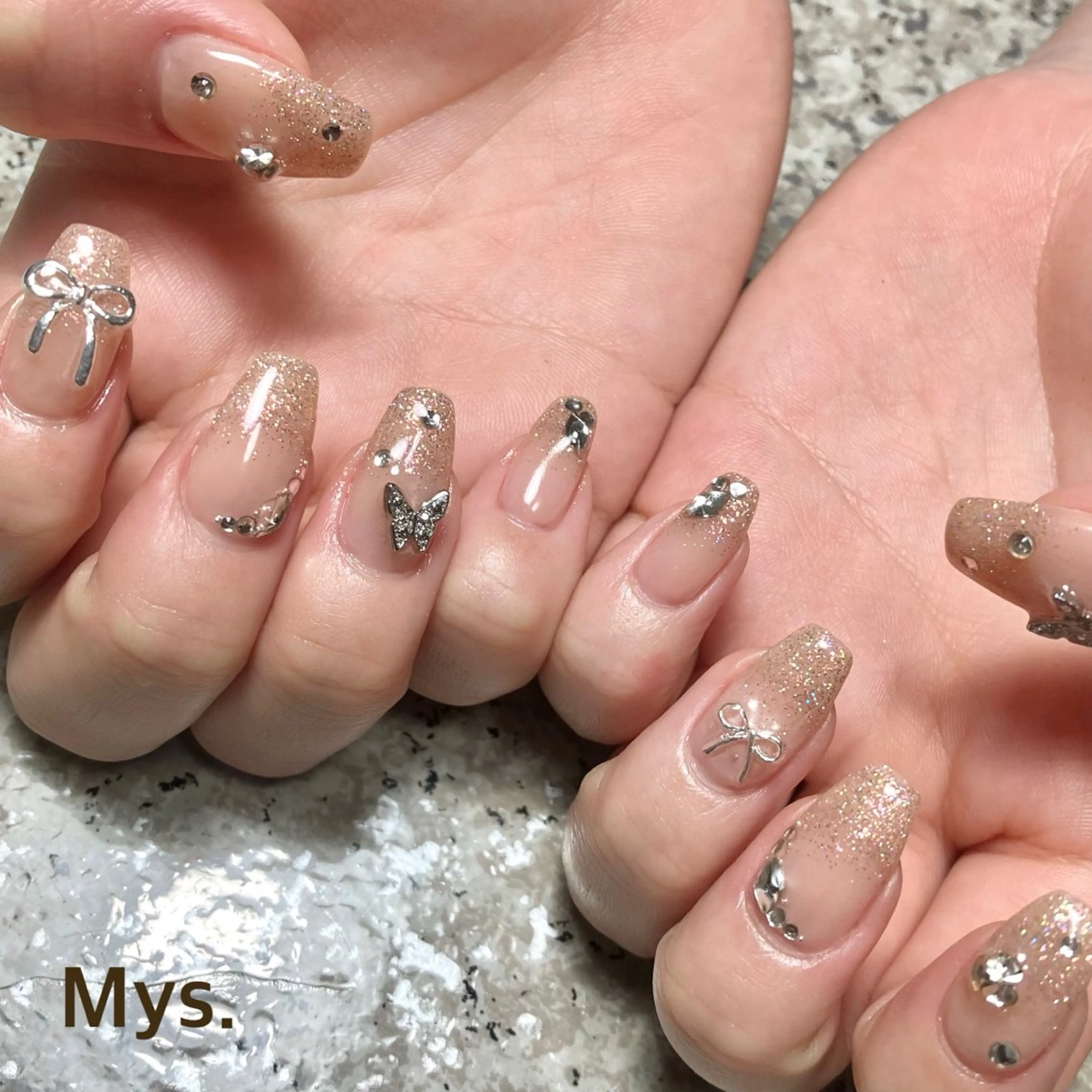 ネイル ハンドネイル Mys. 三上紗紀のネイルデザイン