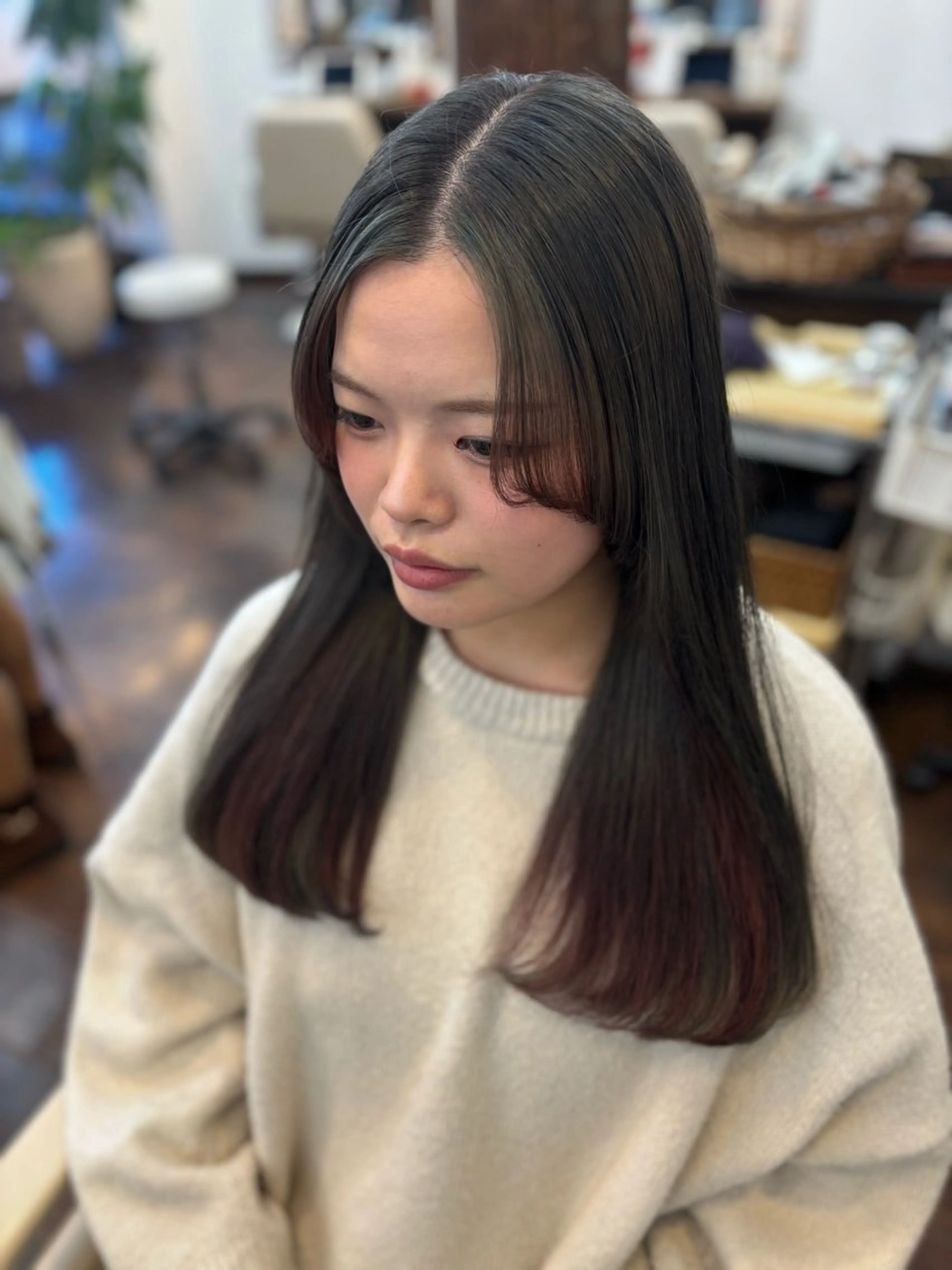 ロング ヘアカラー 🌿吉池 朱莉🌿のヘアスタイル