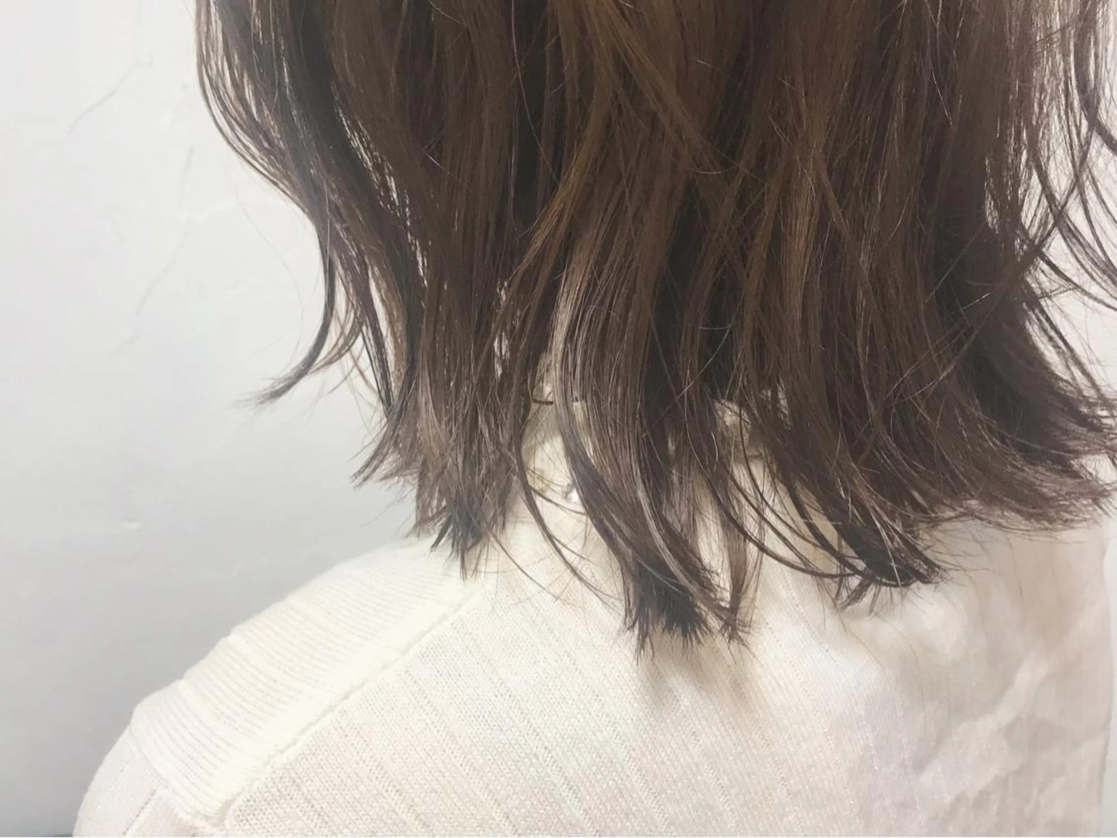 ミディアム 【Uneユヌ】菊地 春那のヘアスタイル