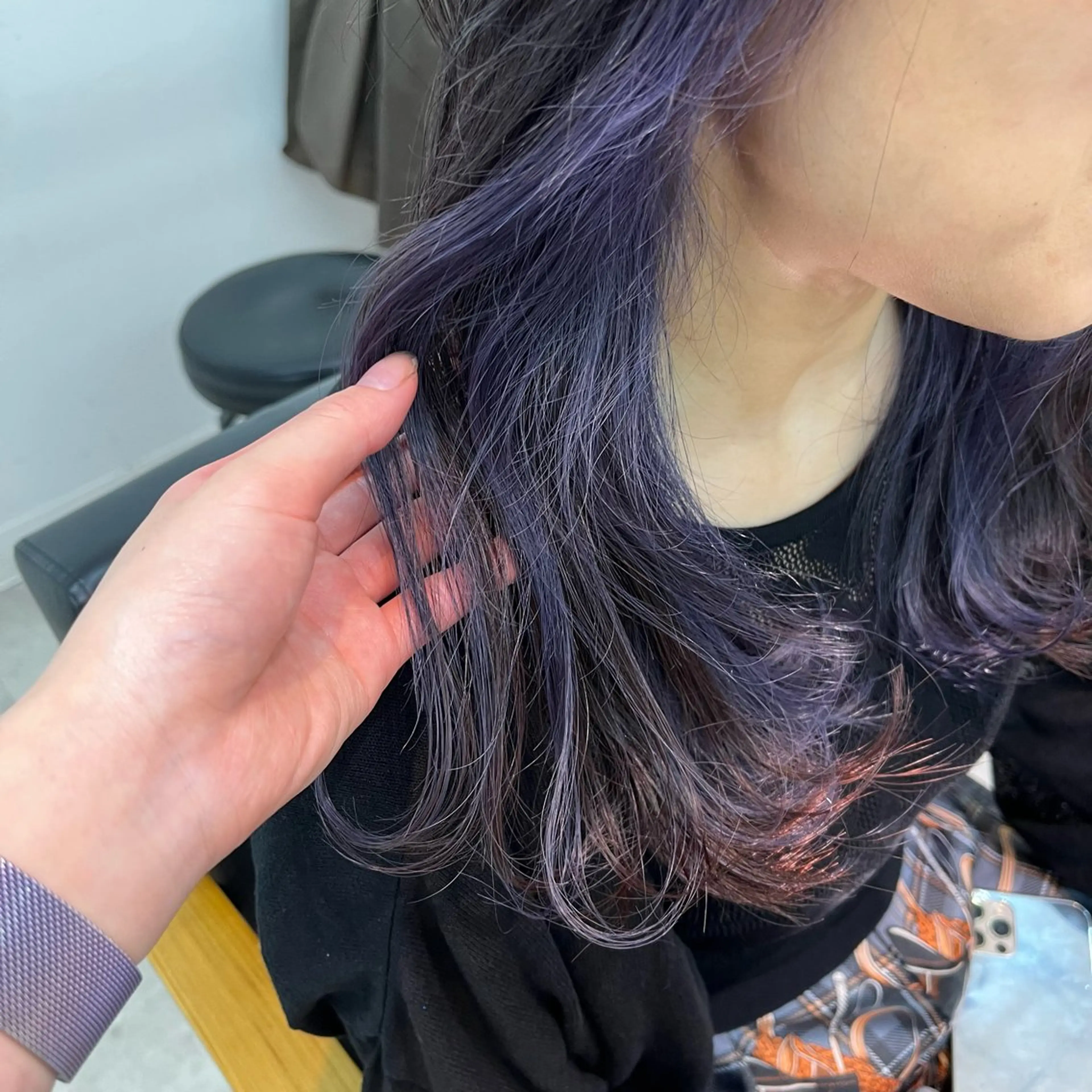 セミロング カラー ﾚｲﾔｰ/ﾊｲﾄｰﾝ ೀユイ🌙のヘアスタイル