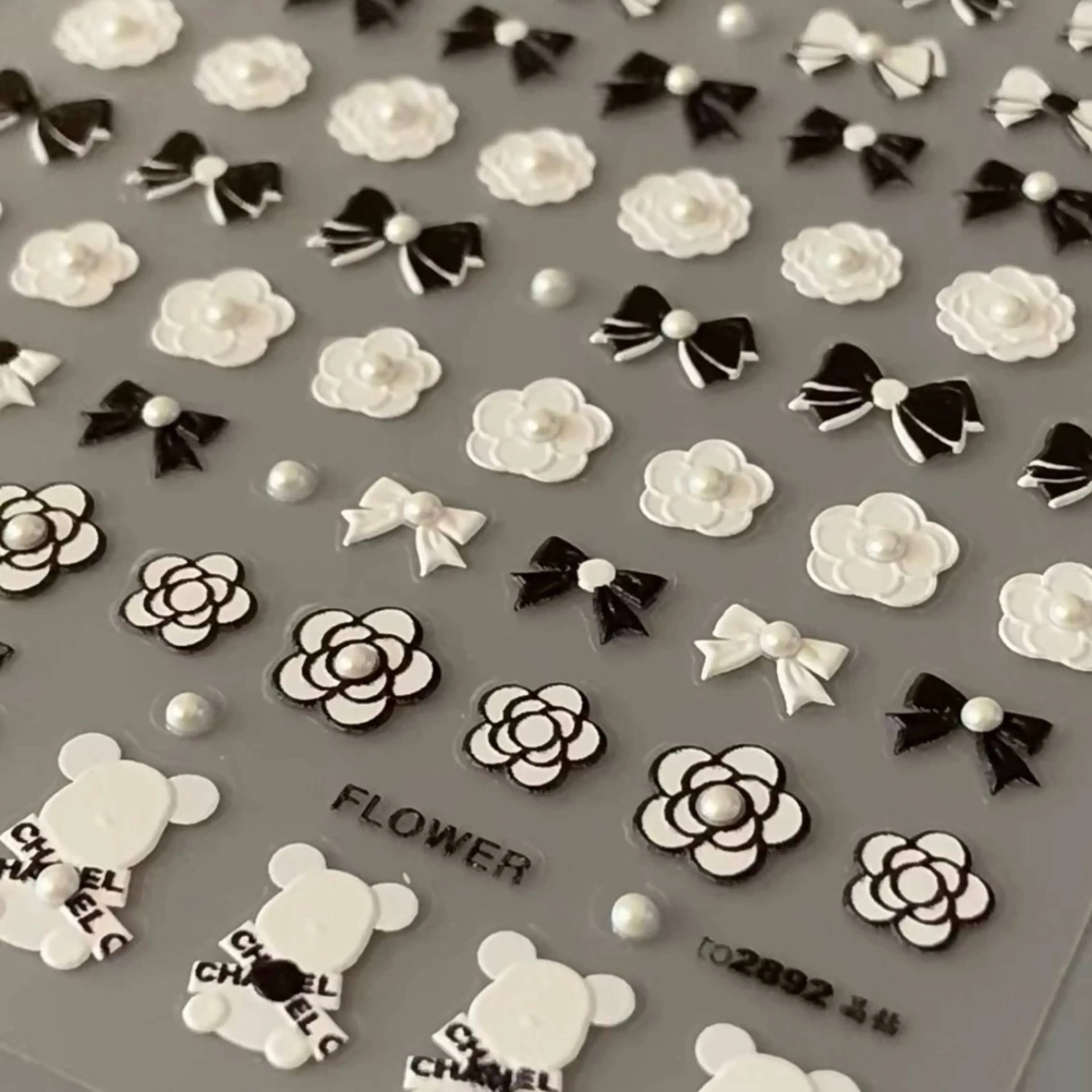 ネイル hello.nail所属・Horie 雪のネイルデザイン