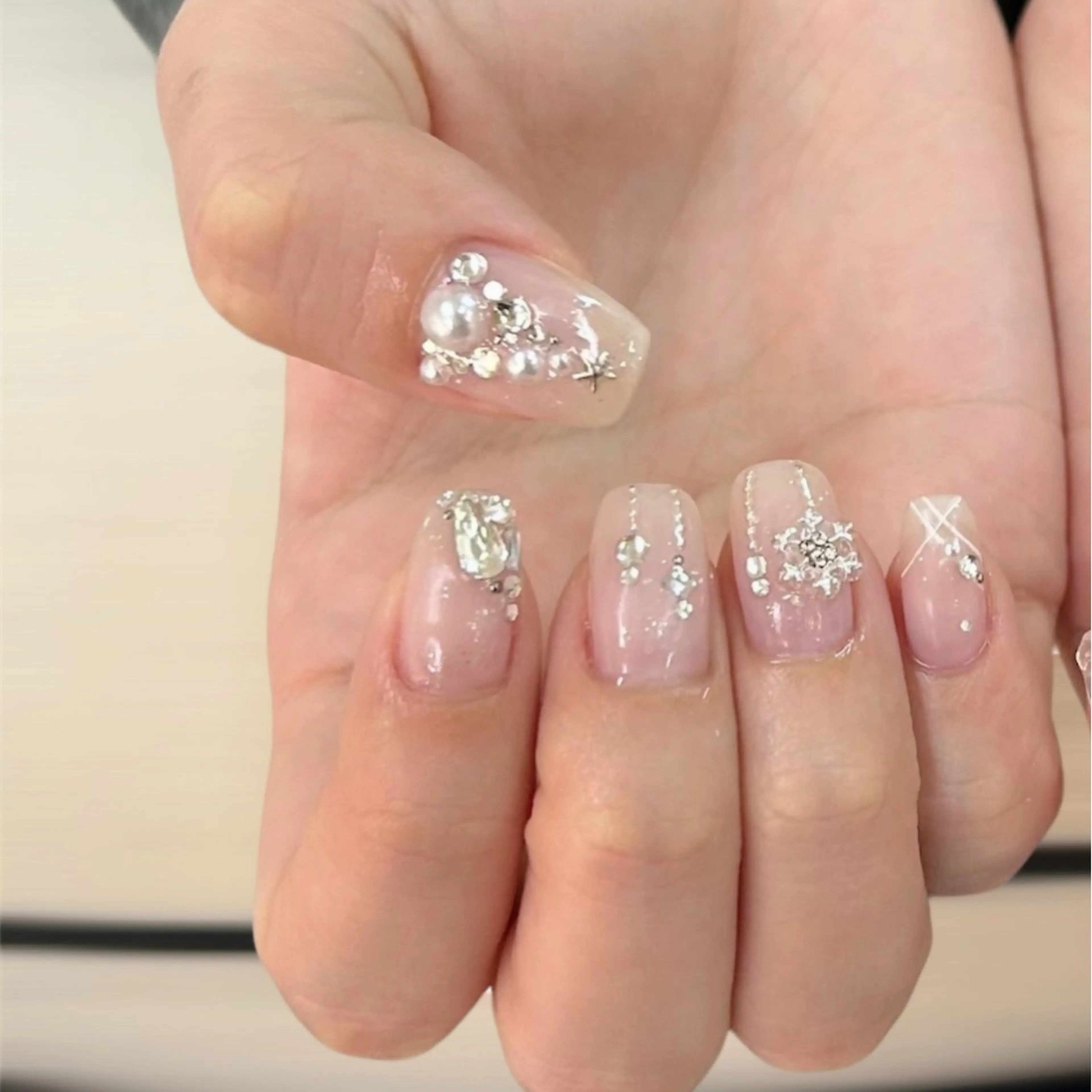 ネイル ハンドネイル アトリエ　ミモザ所属・いまむら あかりのネイルデザイン