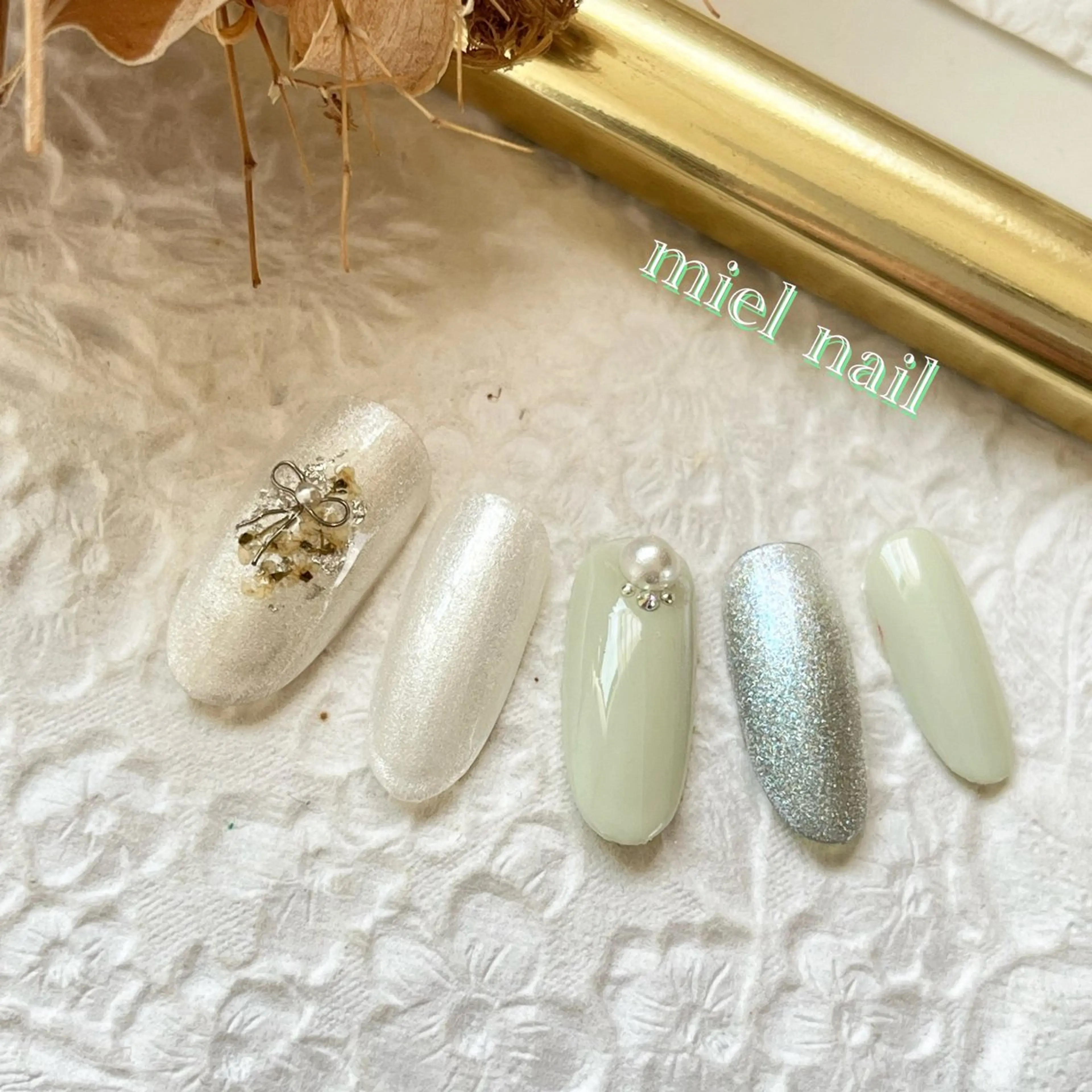 ネイル ワンカラーネイル リボン 春ネイル ハンドネイル miel nailのネイルデザイン