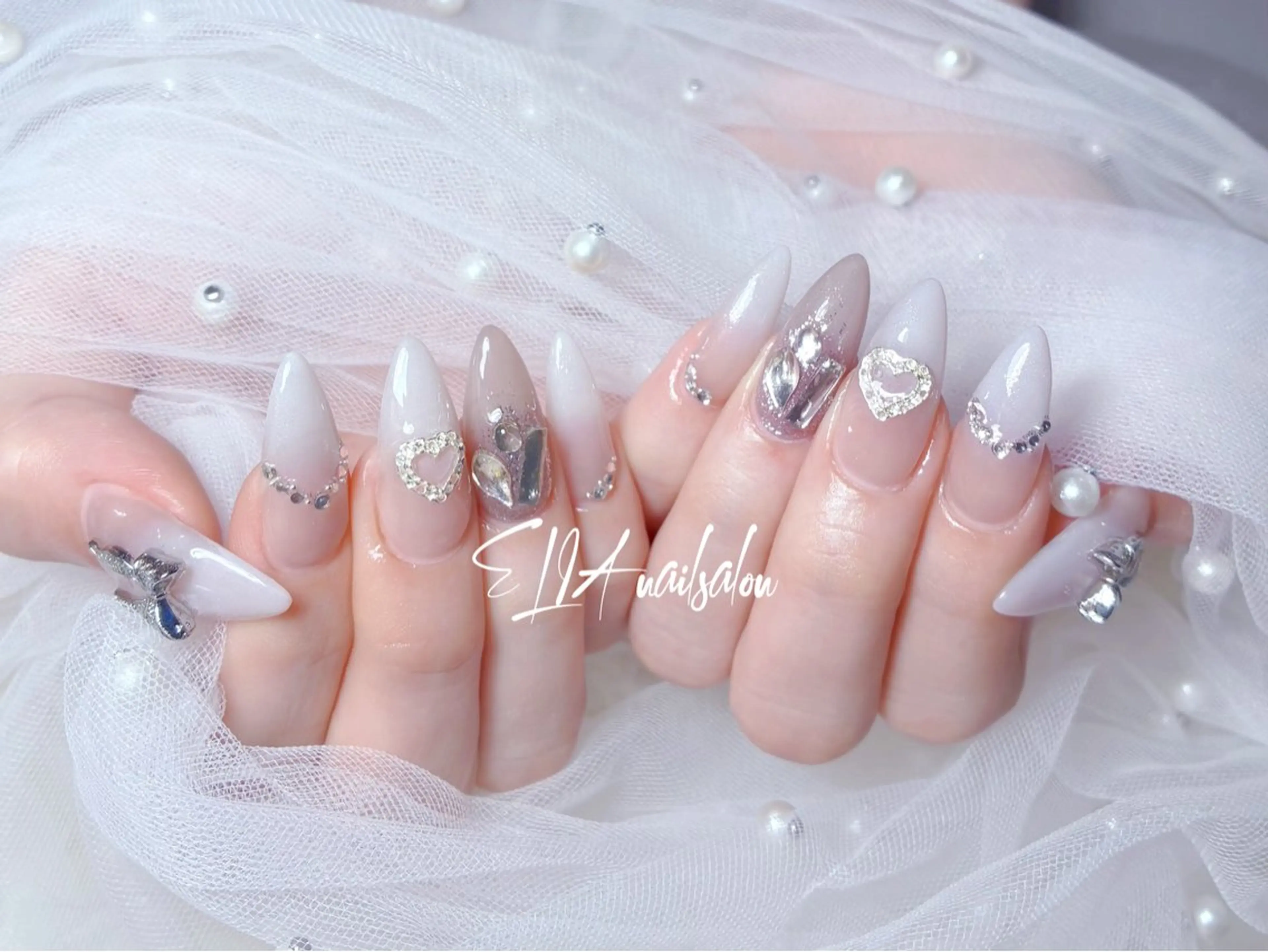 ミディアム ハンドネイル ハンドケア ELIA【エリア】 nailsalonのネイルデザイン