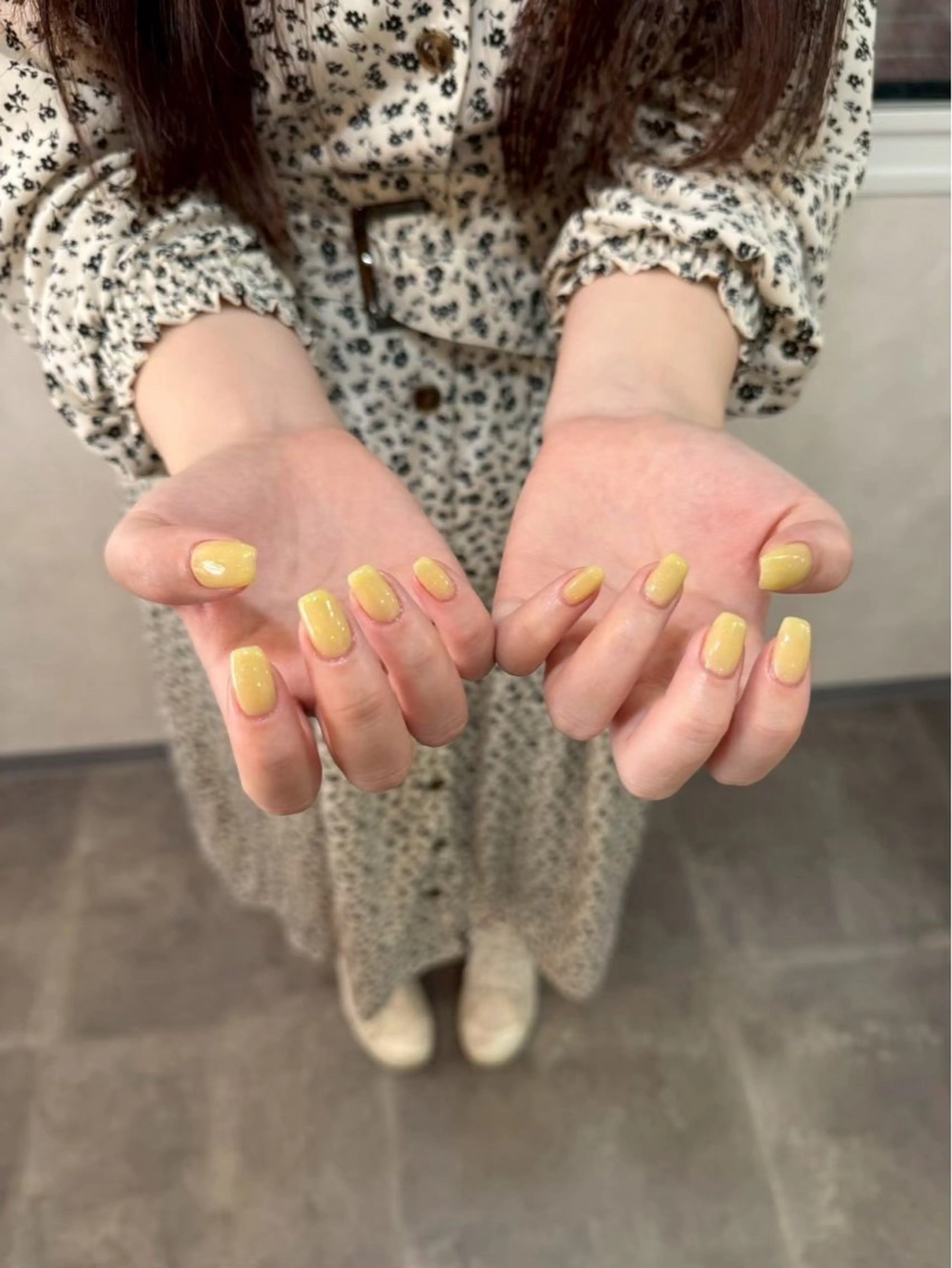 ワンカラー＋アート2本（シンプル定額デザインから選択）🍋オフありの写真