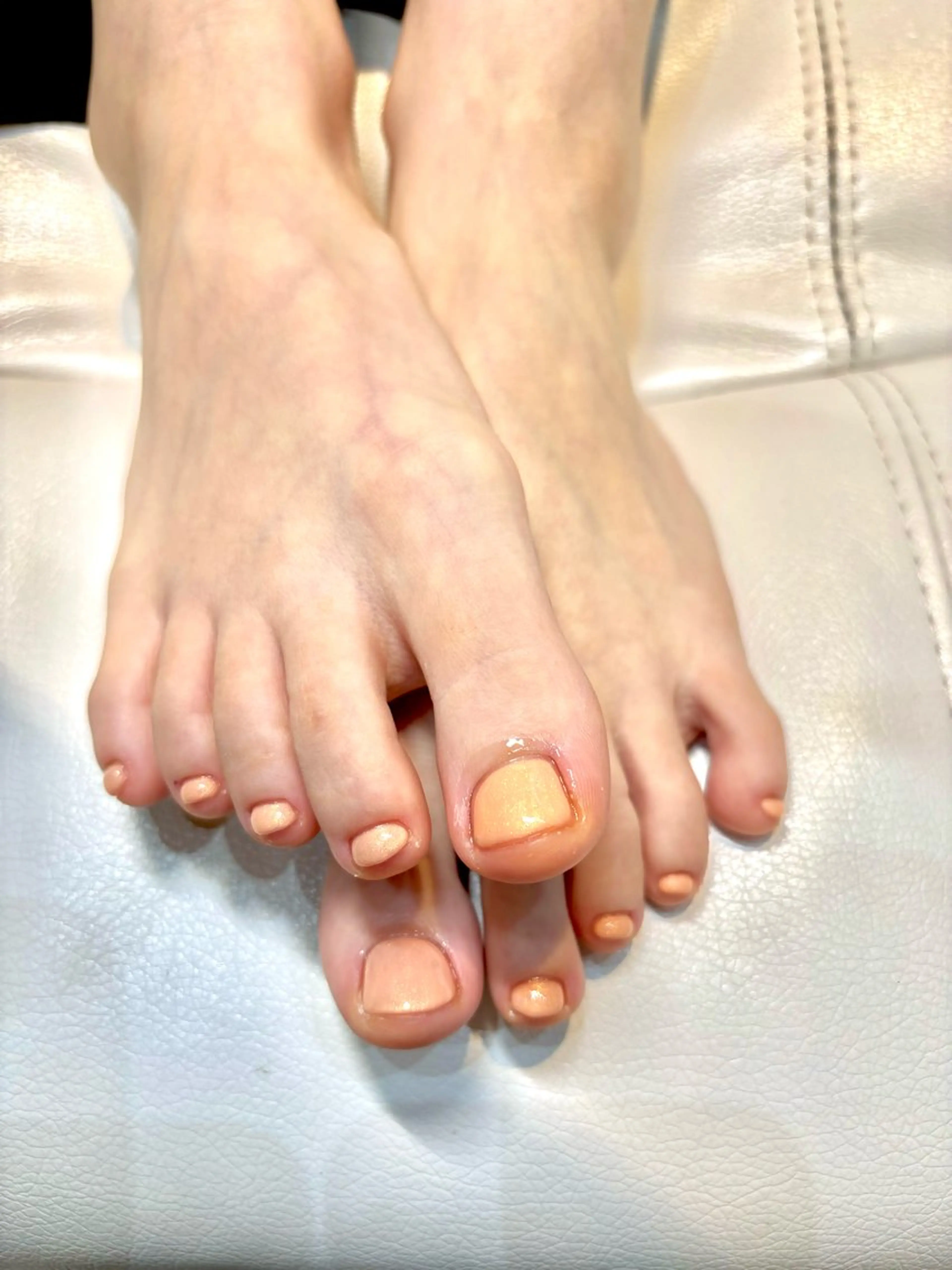 ネイル フットネイル 横田 菜月のネイルデザイン