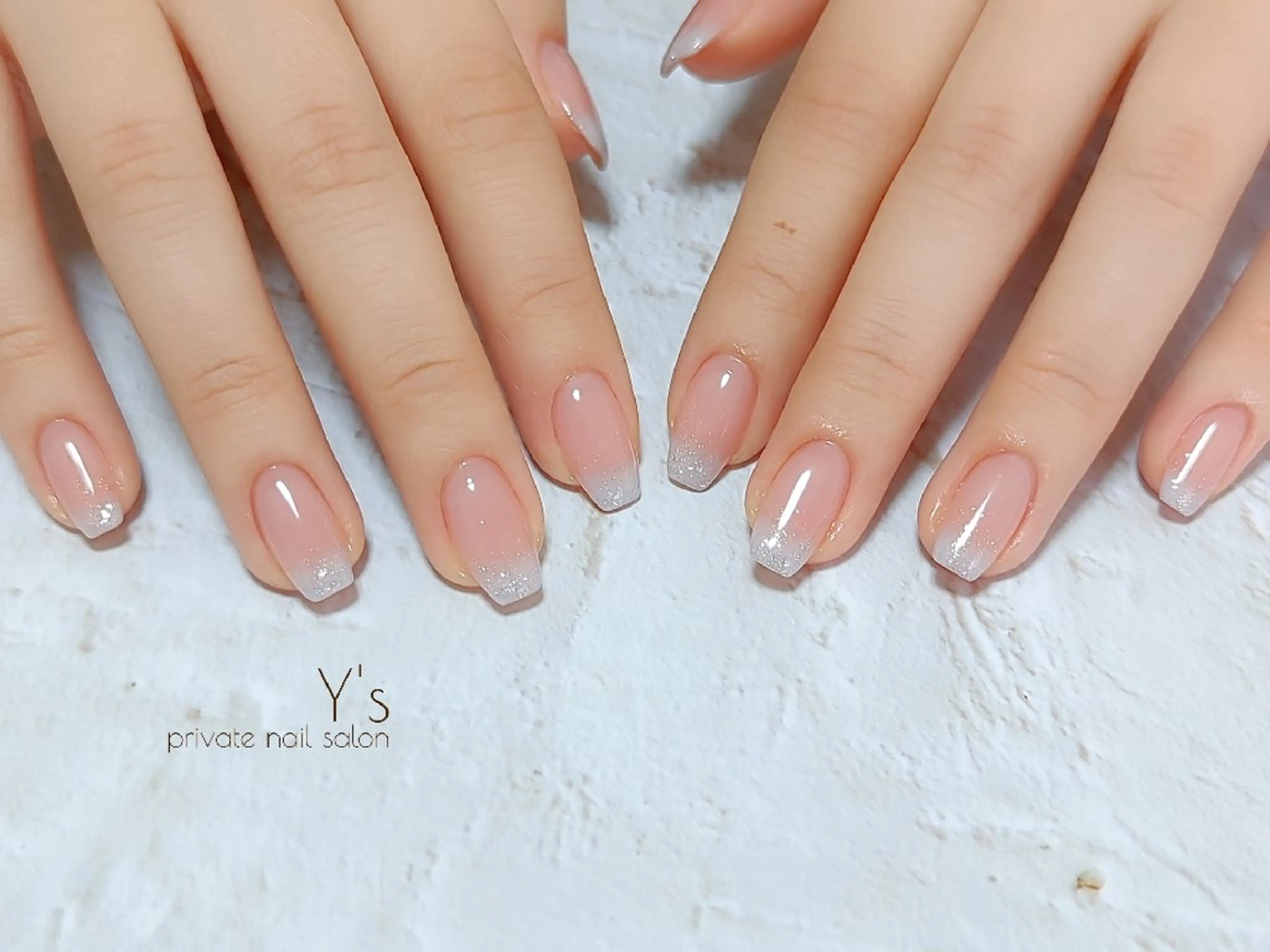 ネイル YUMI NAGAI  のネイルデザイン