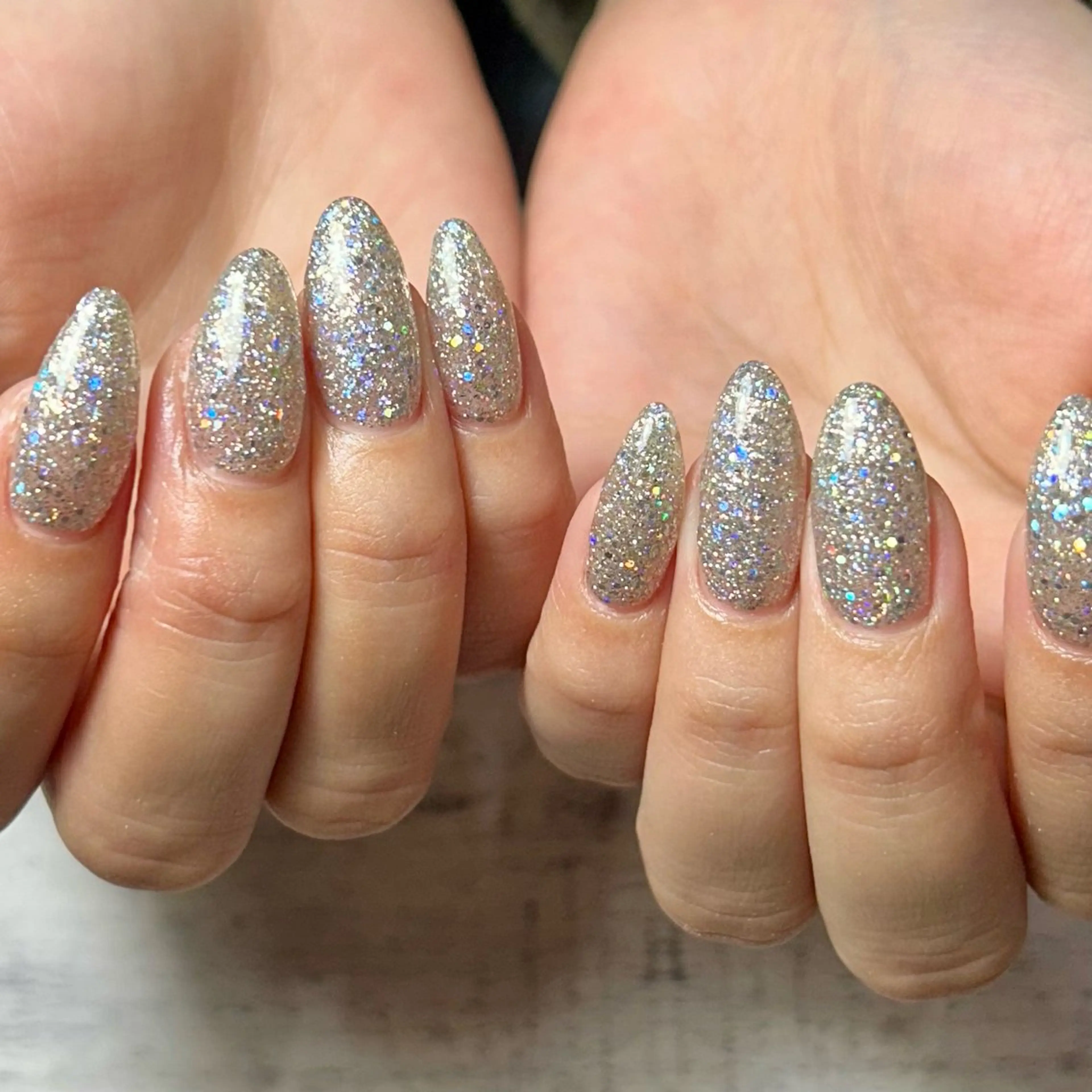 ネイル ハンドネイル REBEST Tommyのネイルデザイン