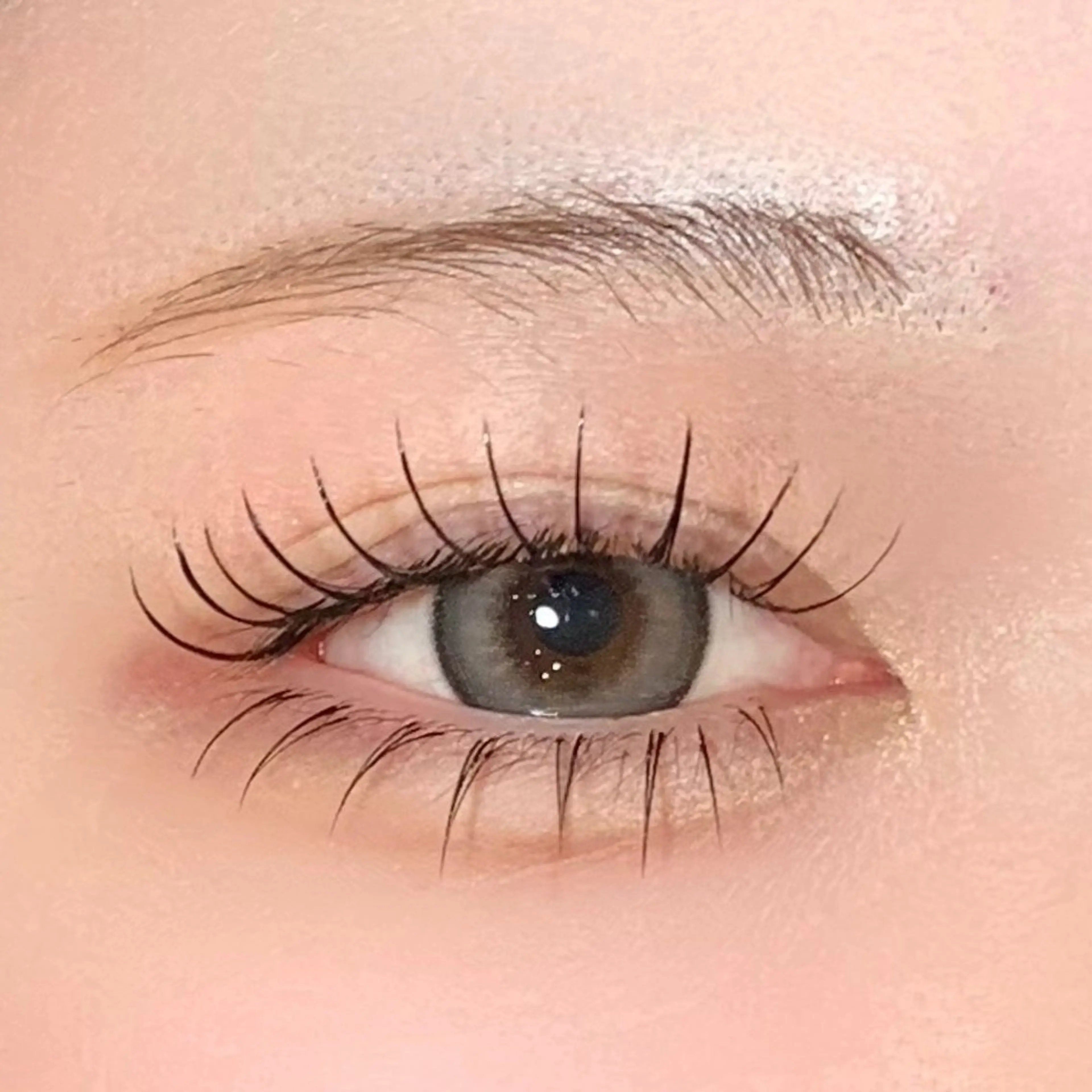 下まつげエクステ40本の写真