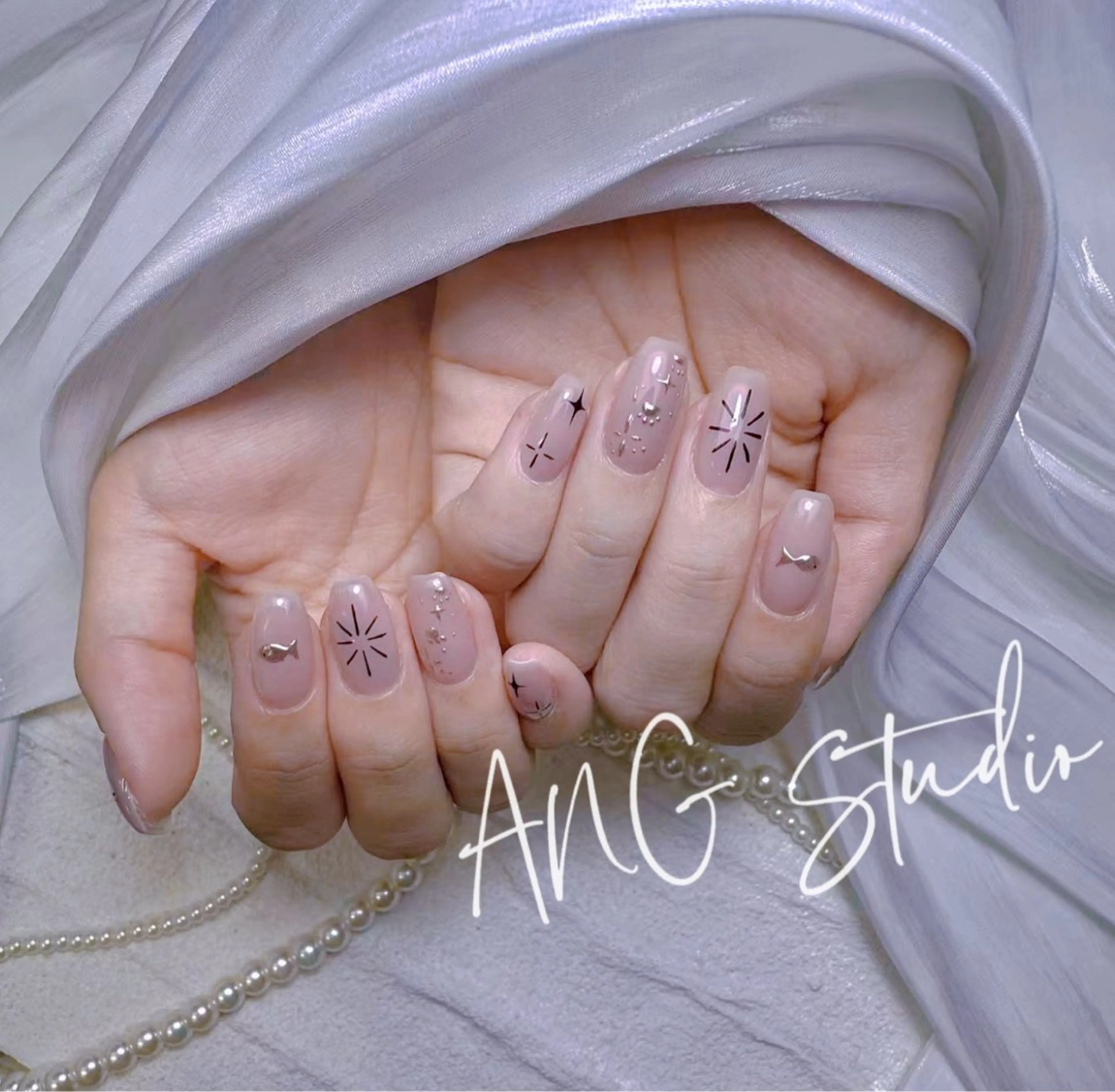 ネイル ハンドネイル ハンドケア ANG Studioのネイルデザイン