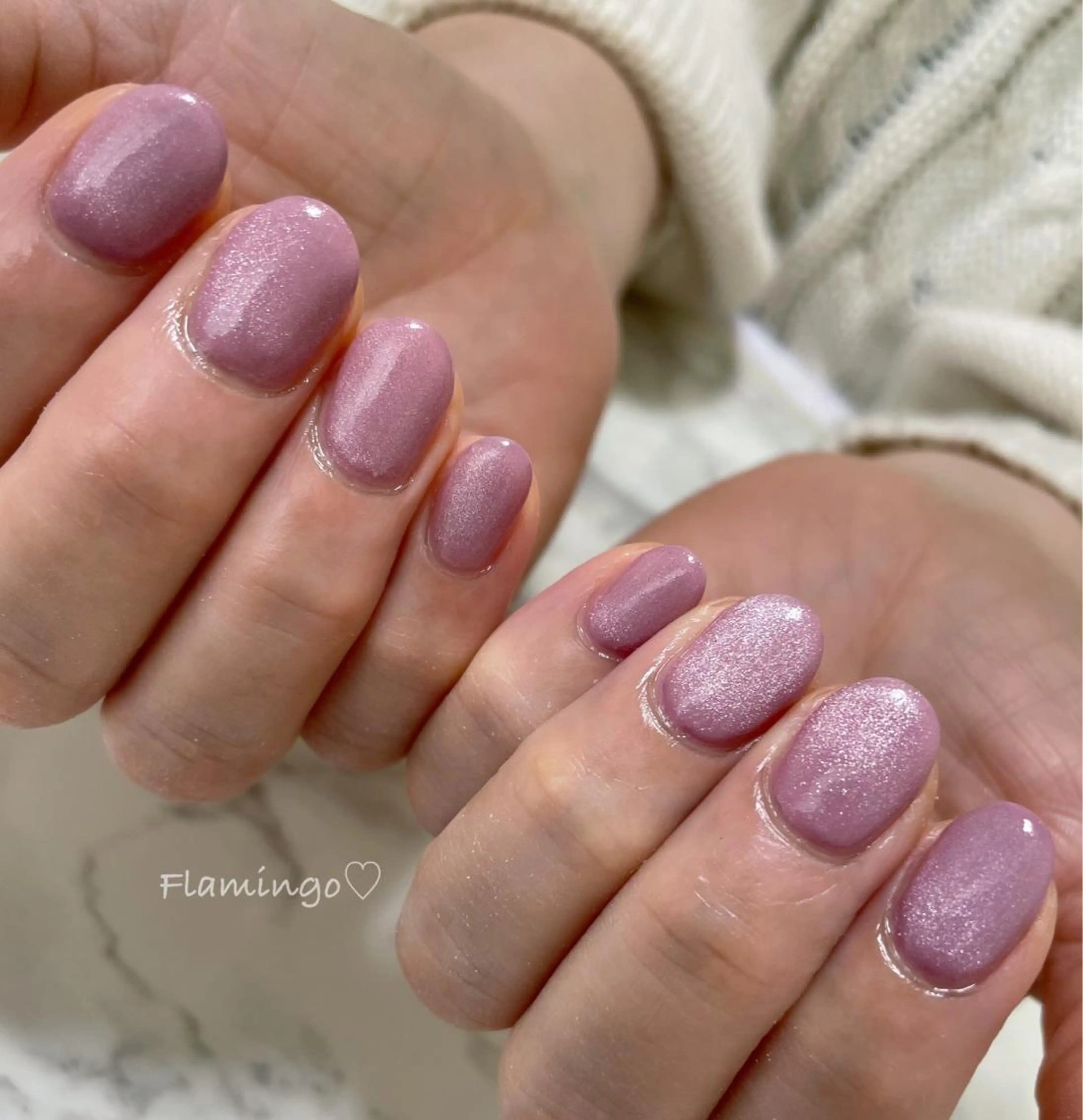 ネイル ジェルネイル キラキラネイル マグネットネイル オフィスネイル ワンカラーネイル シンプル／上品／爪育 ☺︎Flamingoのネイルデザイン