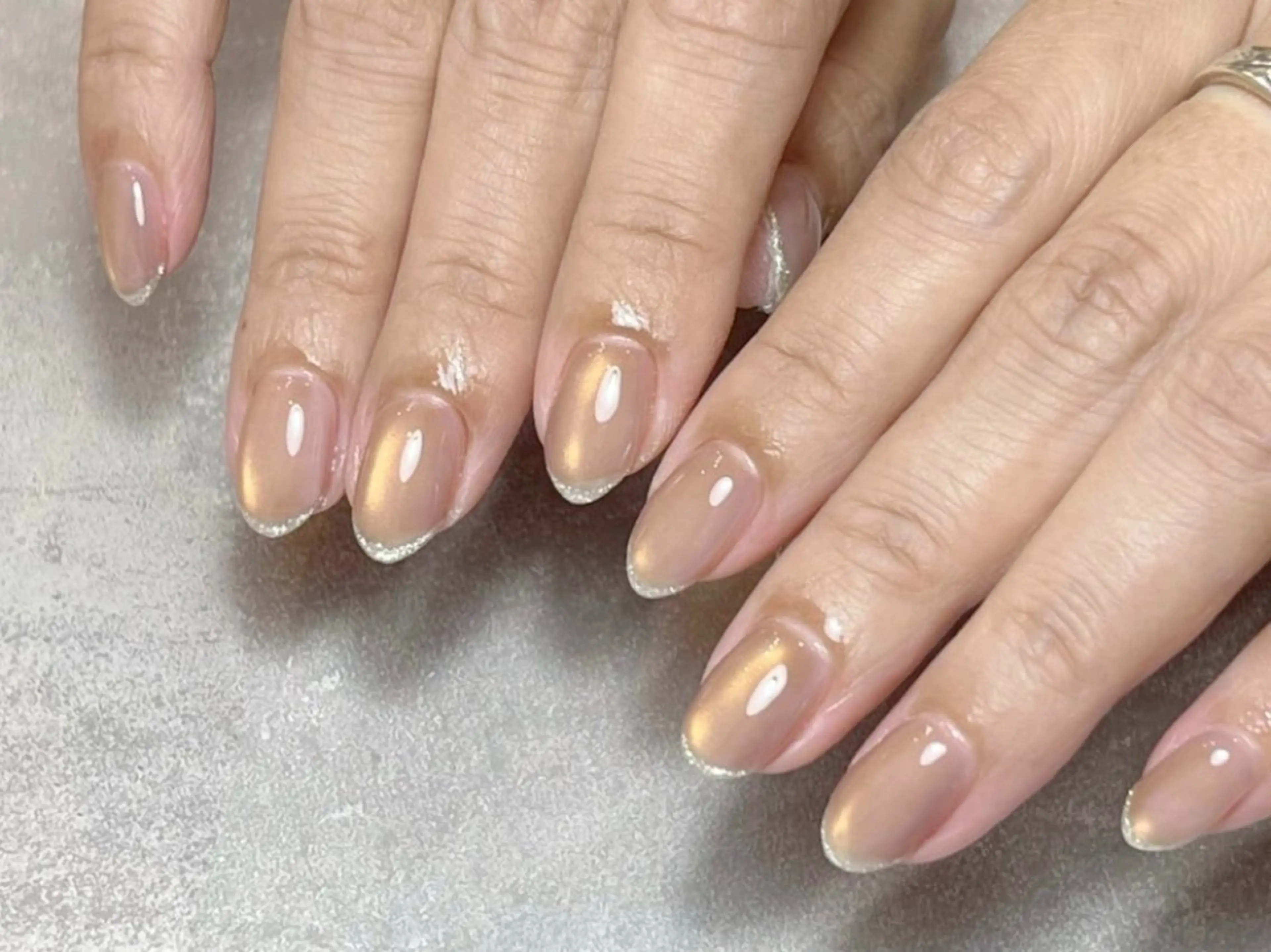 ネイル マグネットネイル ハンドネイル Mia nail 【⠀ミアネイル 】のネイルデザイン