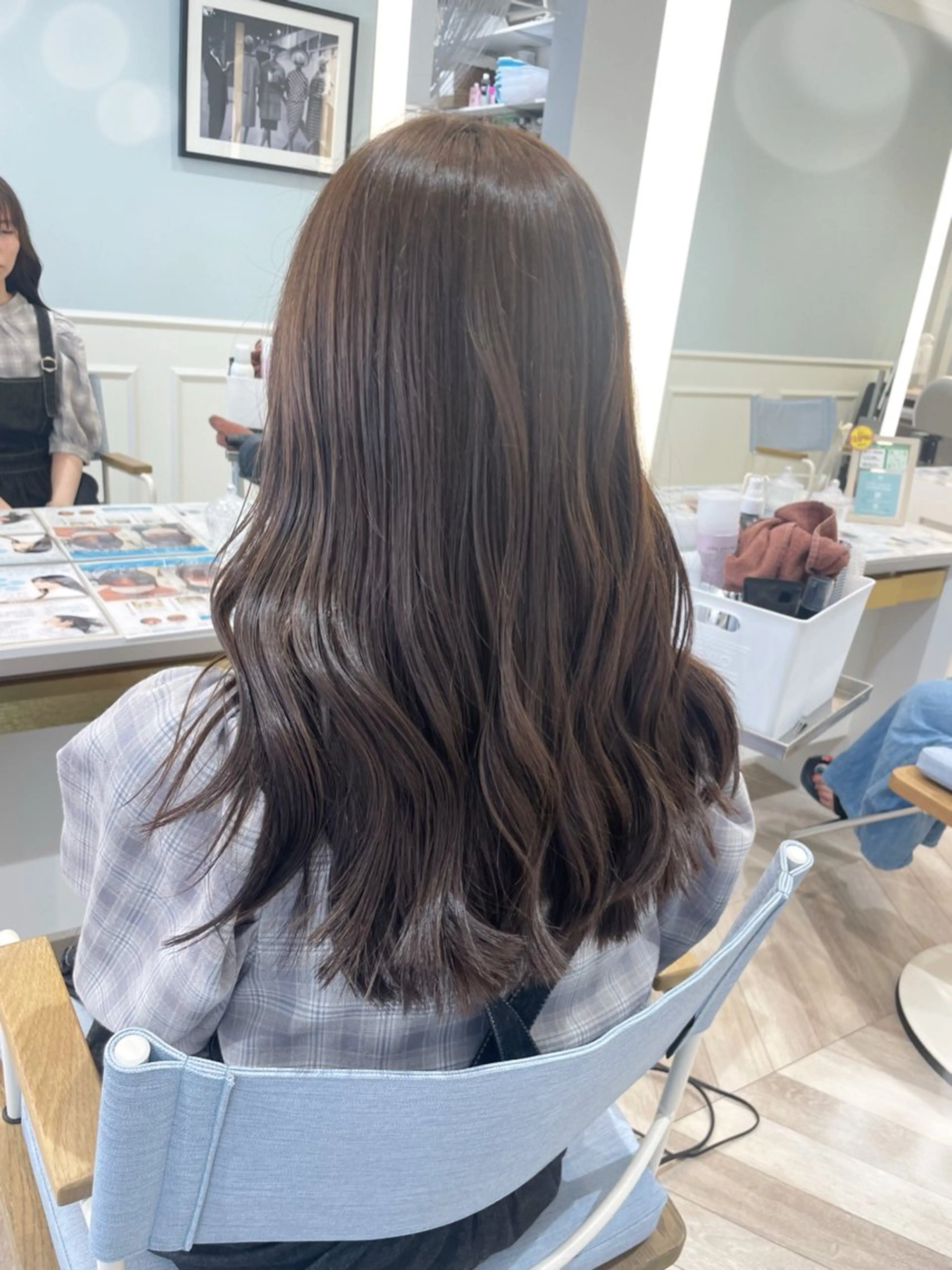 ロング カラー アッシュ ベージュカラー ヘアカラー 💐レイヤー/透明感 カラー💐智口彩香のヘアスタイル